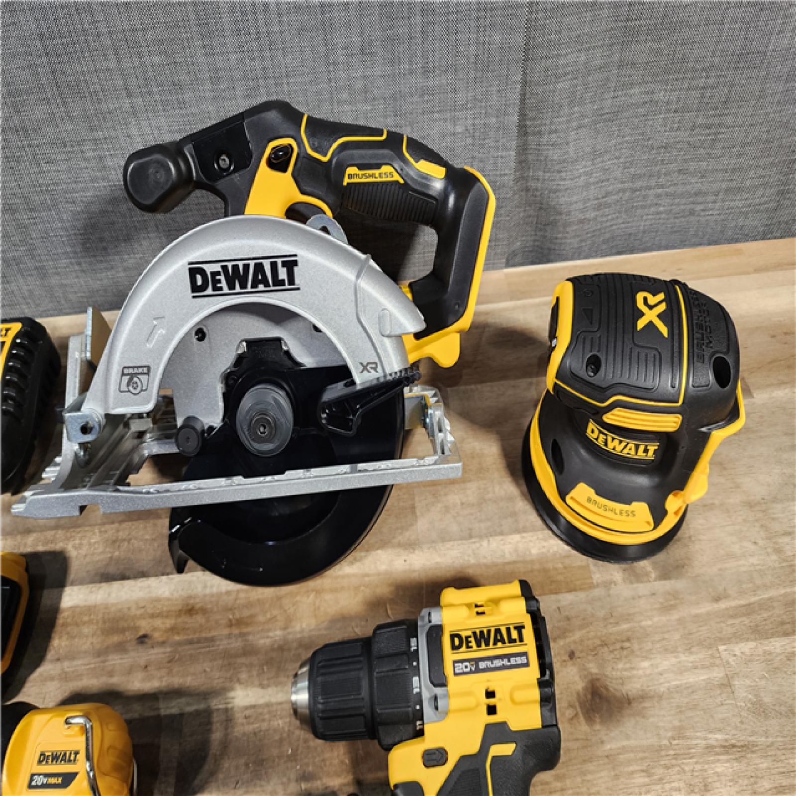 HOUSTON LOCATION - AS-IS DEWALT 20-Volt MAX Lithium-Ion Cordless 5-Tool Combo Kit with (2) Battery and Charger