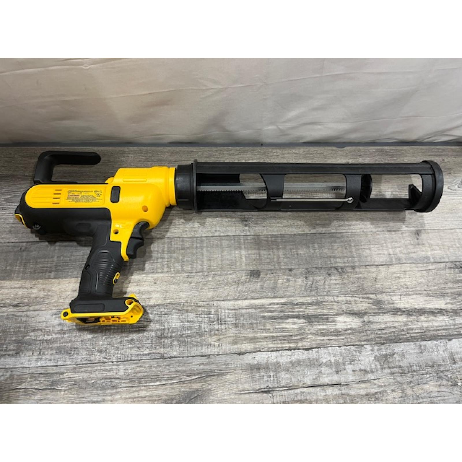 AS-IS DEWALT 20V MAX Cordless 29 oz / 600 ml Adhesive Gun (Tool Only)