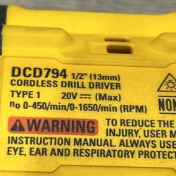 AS-IS DEWALT Atomic 20V Lithium-Ion Cordless Compact 1/2 in. Drill/Driver Kit