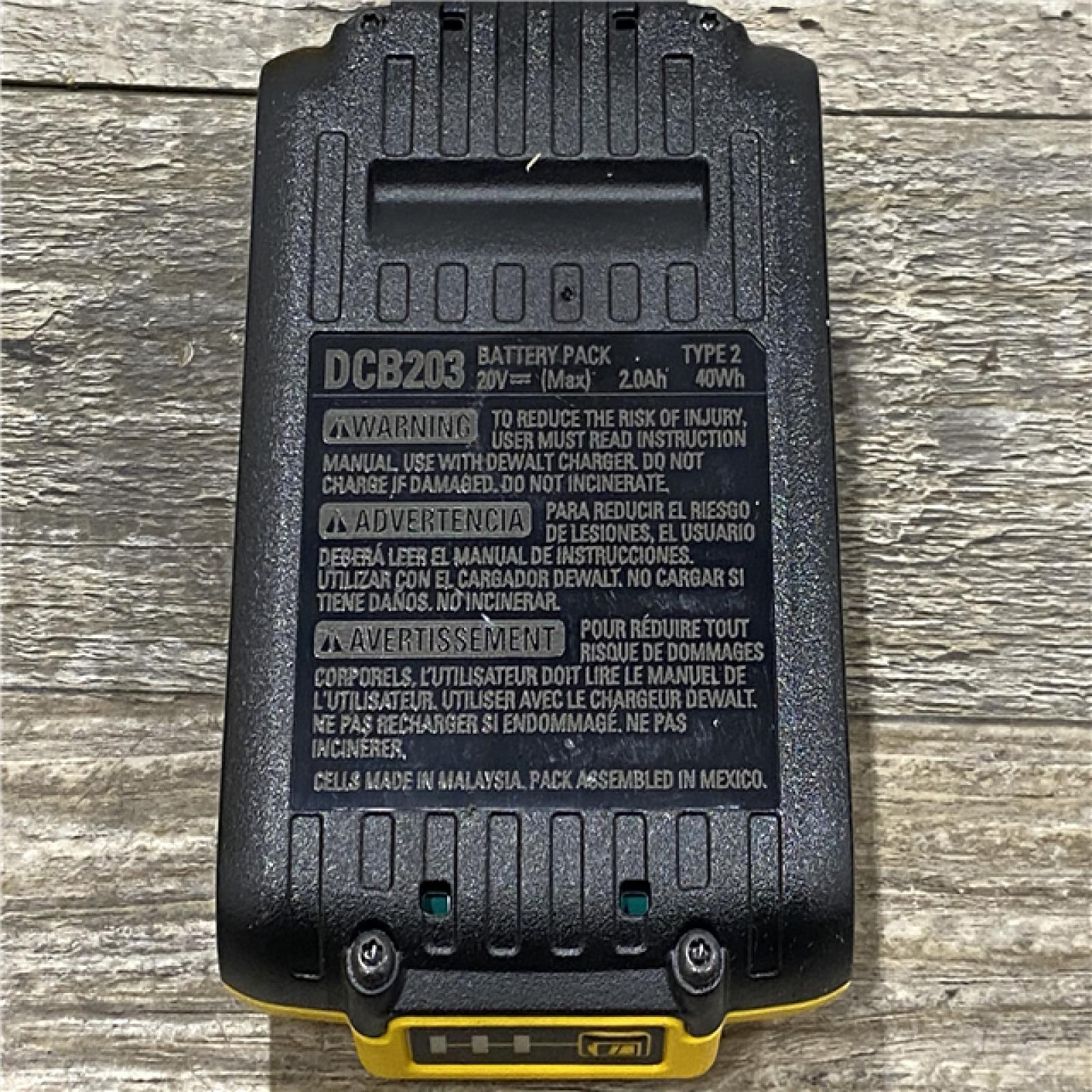 AS-IS DEWALT Atomic 20V Max Lithium-Ion Brushless Cordless Compact 1/4 in. Impact Driver Kit