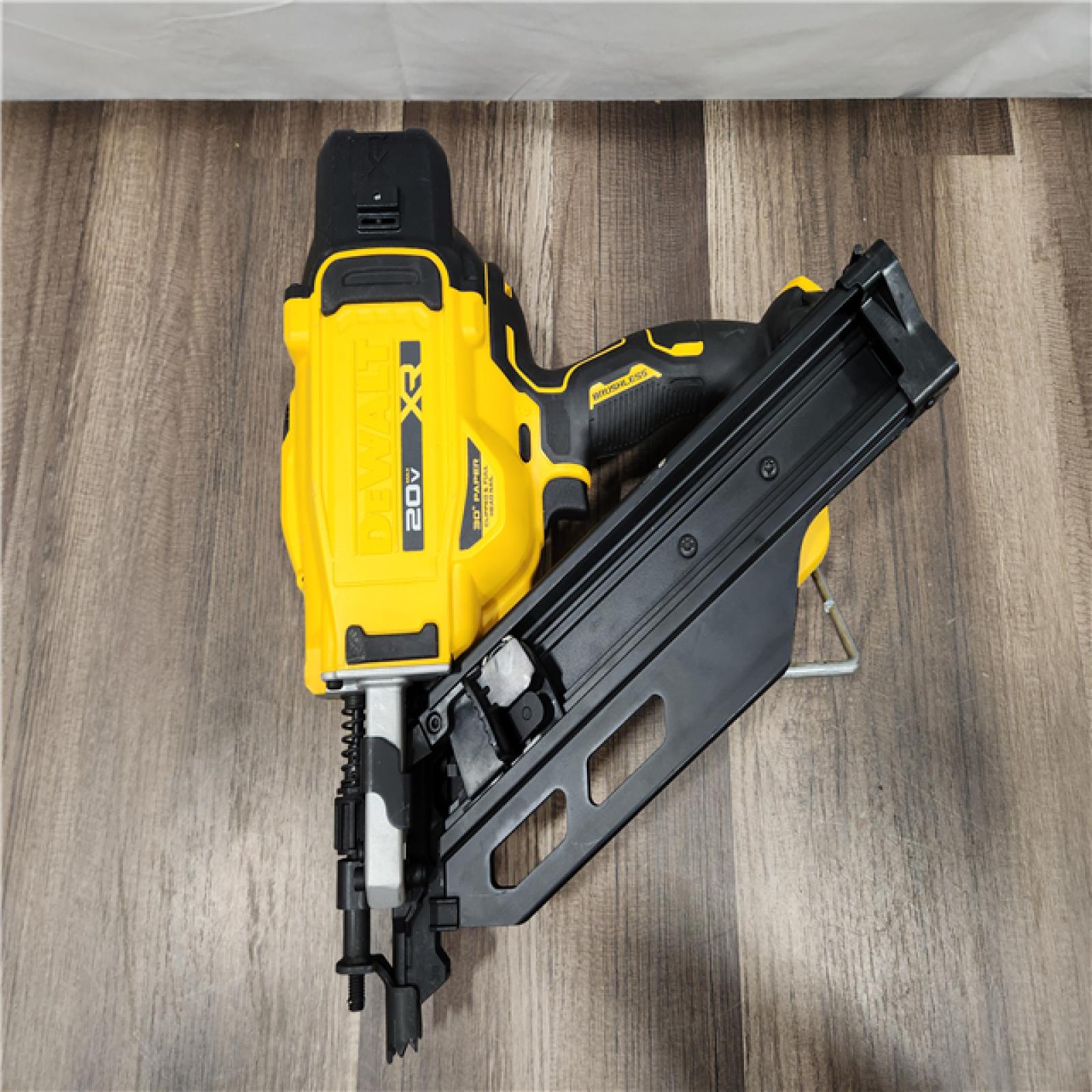 AS-IS DEWALT 20-Volt 30° Cordless Framing Nailer (Tool-Only)