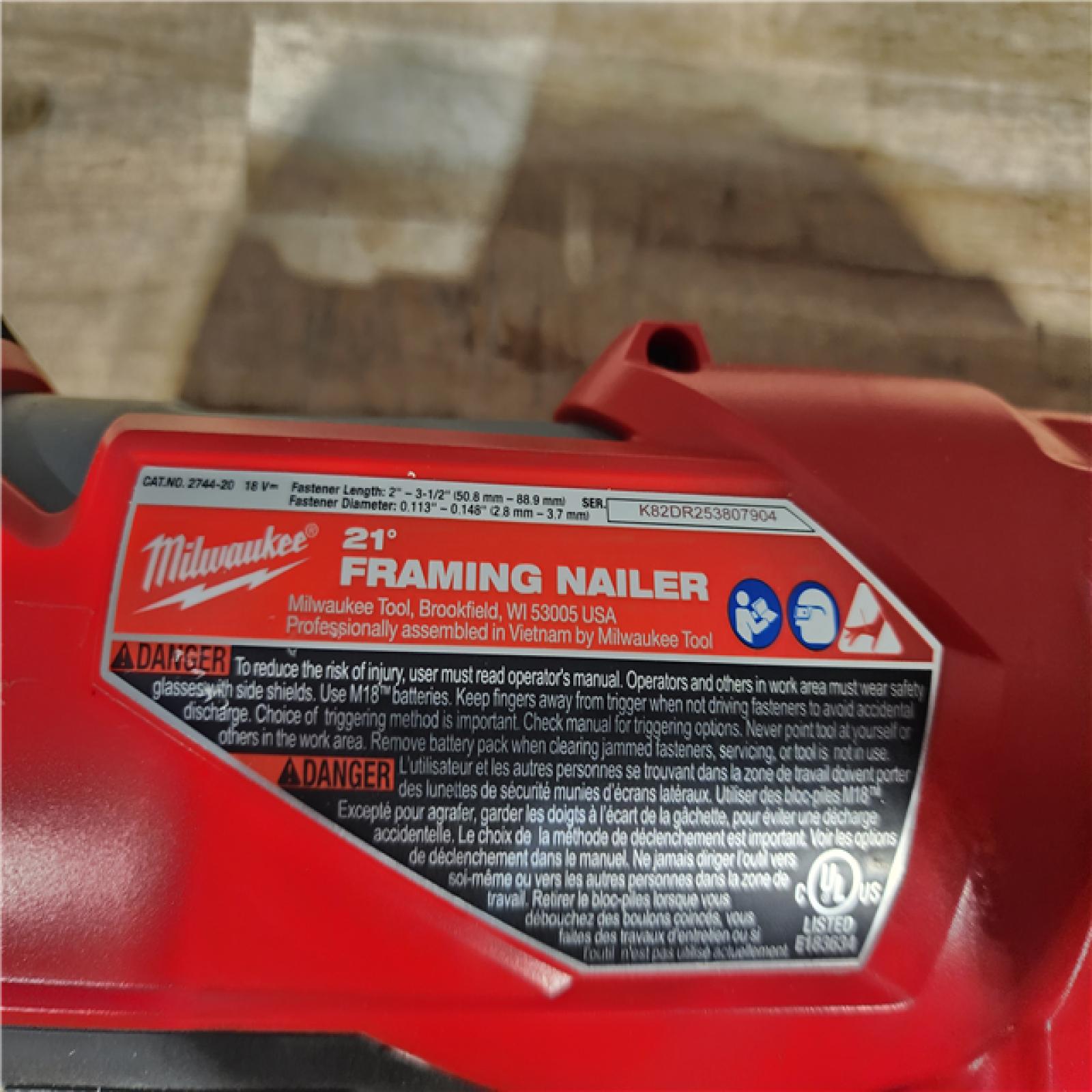 HOUSTON LOCATION - AS - IS Milwaukee FUEL 3-1/2 in. 18-Volt 21-Degree Lithium-Ion Brushless Cordless Framing Nailer (Tool-Only)