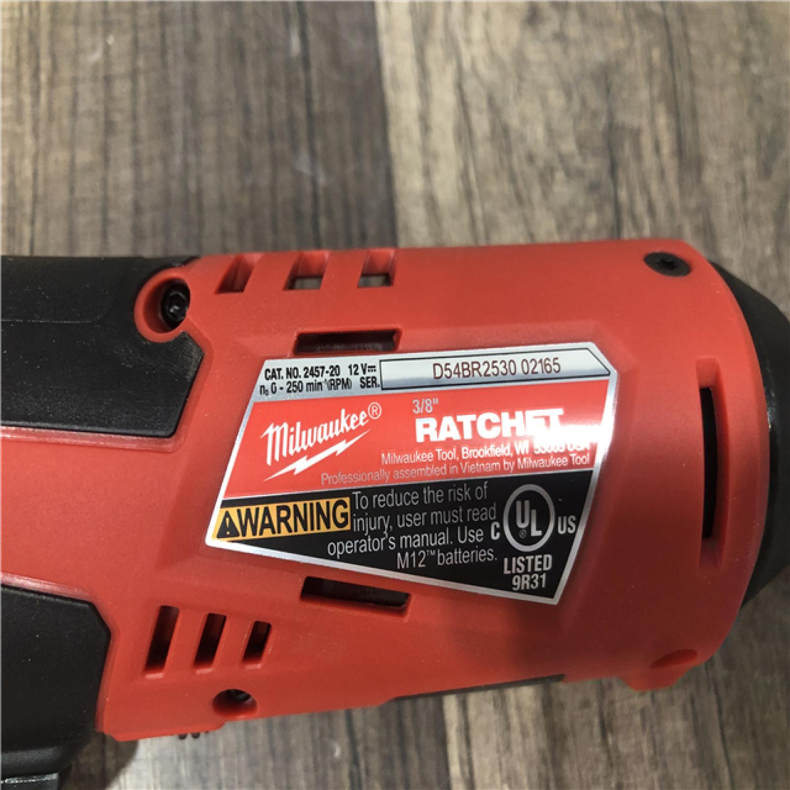 AS-IS Milwaukee M12 12V Lithium-Ion Cordless 3/8 in. Ratchet (Tool-Only)