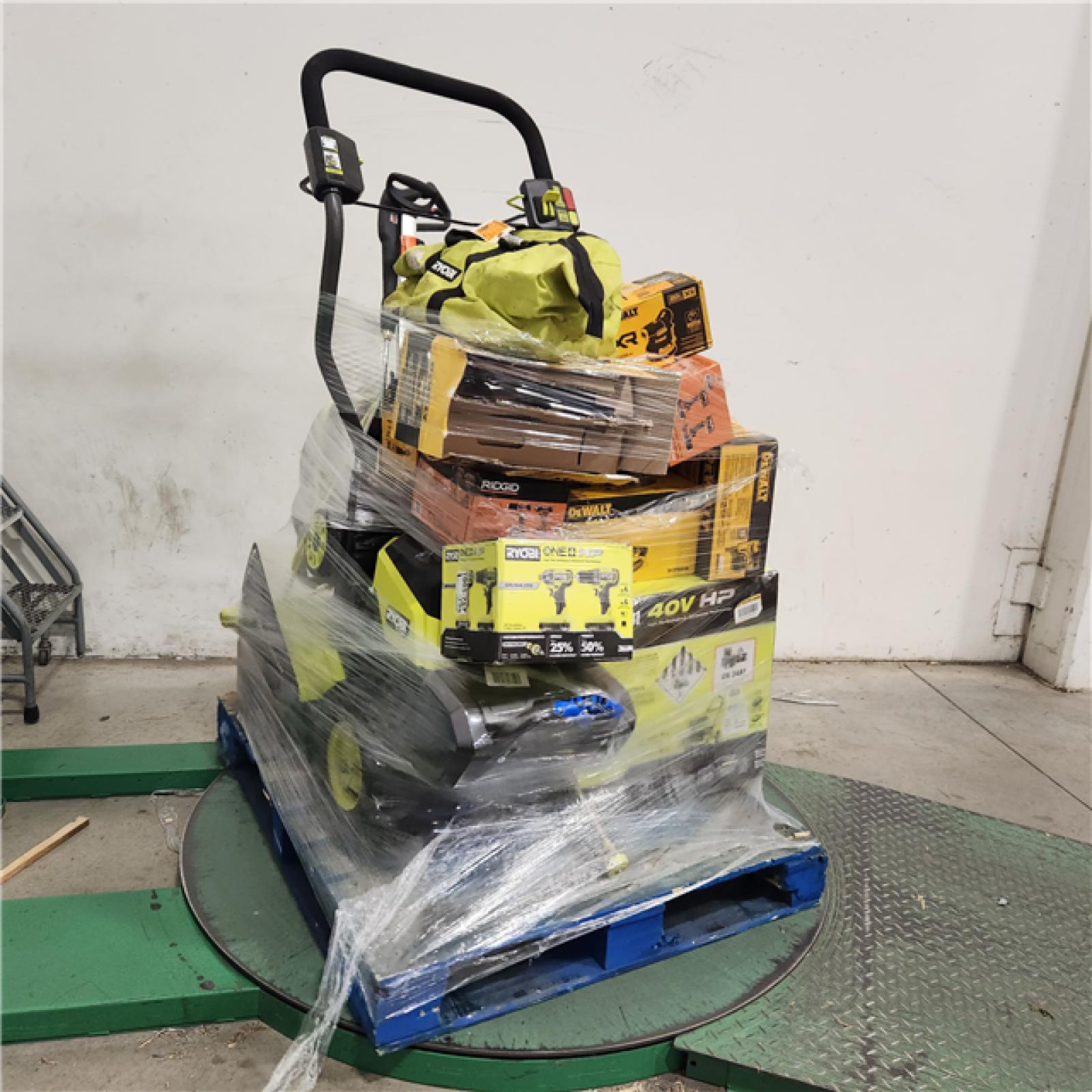 Dallas Location - As-Is Tool Pallet
