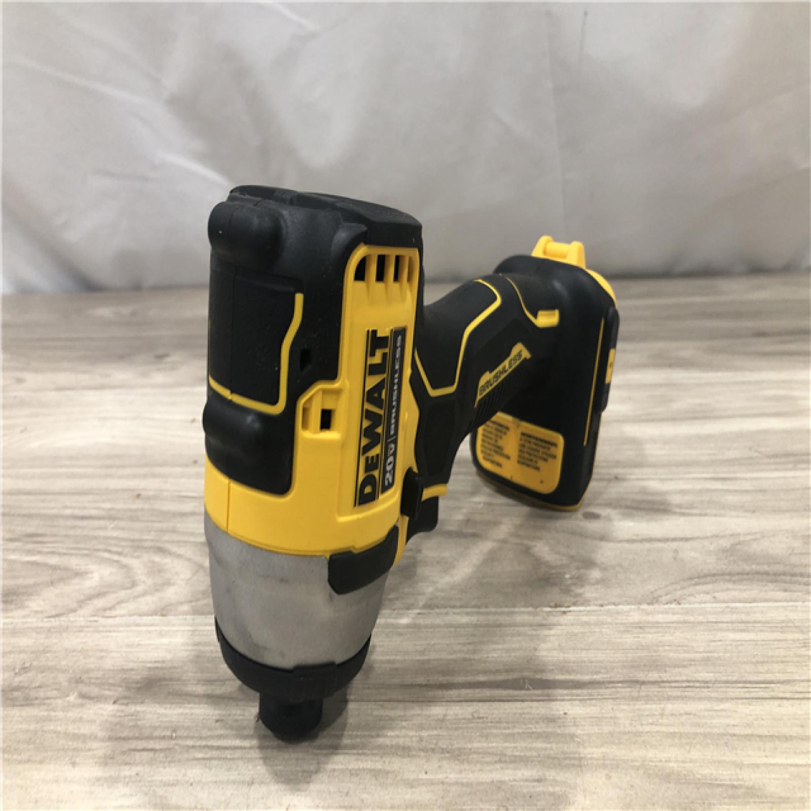 AS-IS DeWALT ATOMIC 20V MAX Cordless Compact Impact Driver Kit