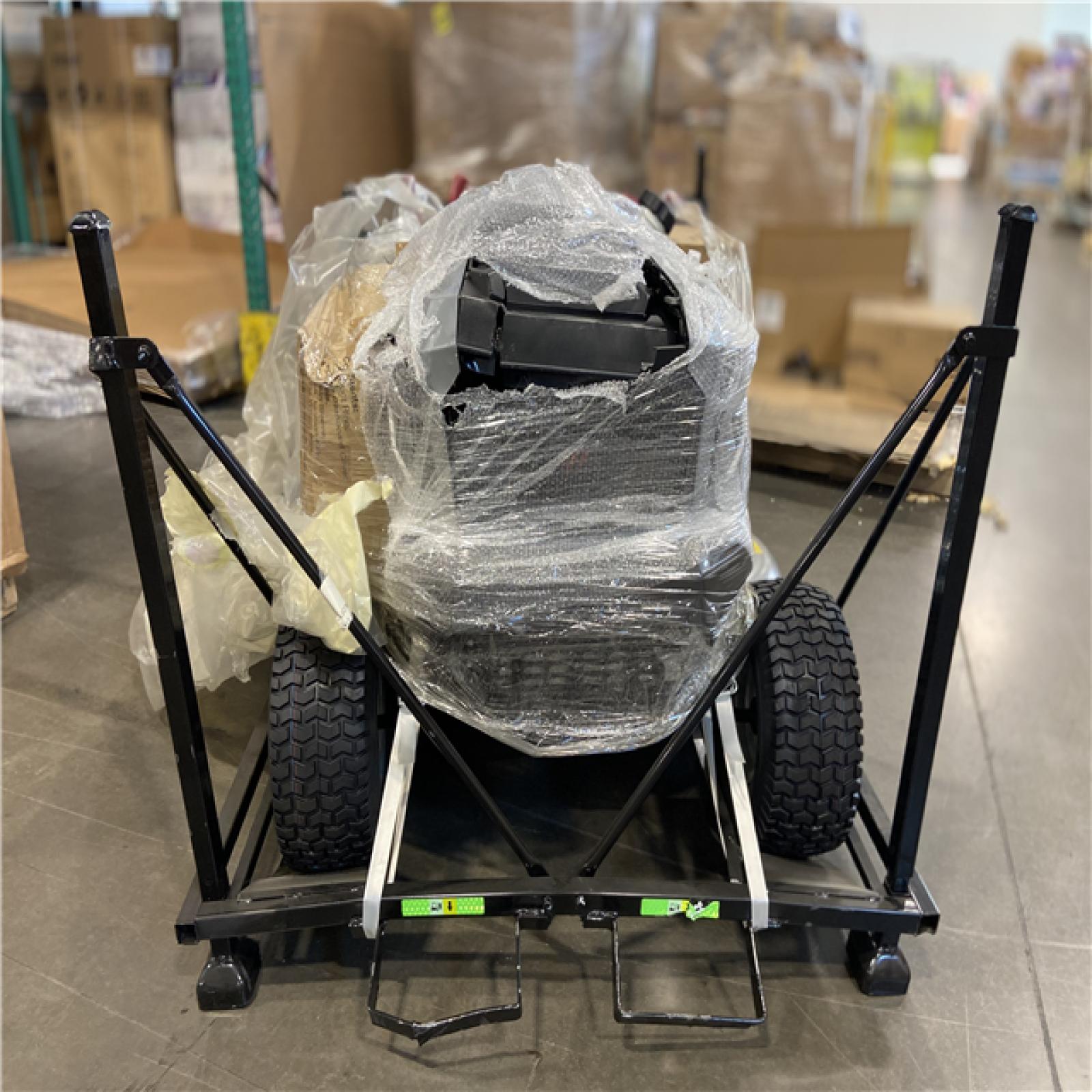 DALLAS LOCATION - Murray MT200 42 in. 19.0 HP 540cc EX1900 Series Briggs and Stratton Engine Automatic Gas Riding Lawn Tractor Mower