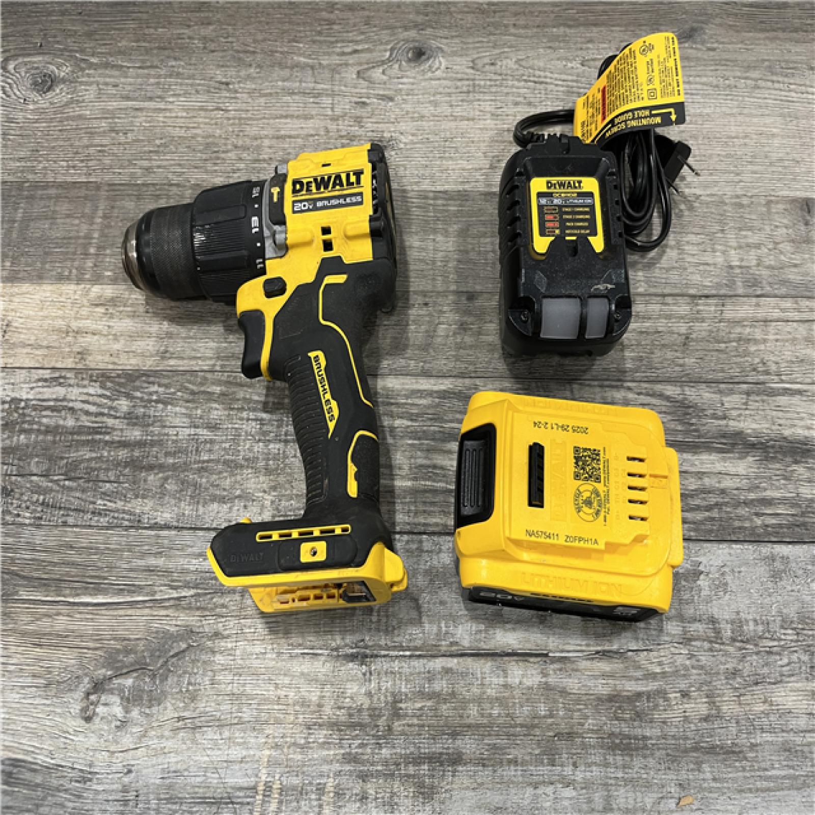 AS-IS DEWALT ATOMIC 20V Lithium-Ion Cordless 1/2 in. Hammer Drill Kit