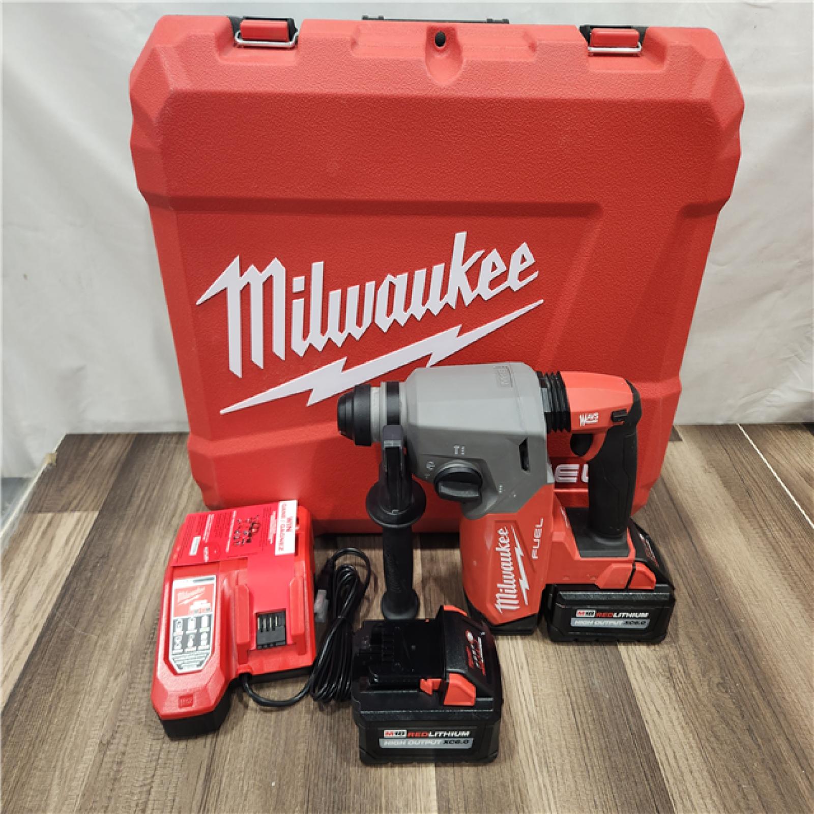 AS-IS- Milwaukee M18 Fuel 18V 1  SDS Plus Rotary Hammer with Battery & Charger