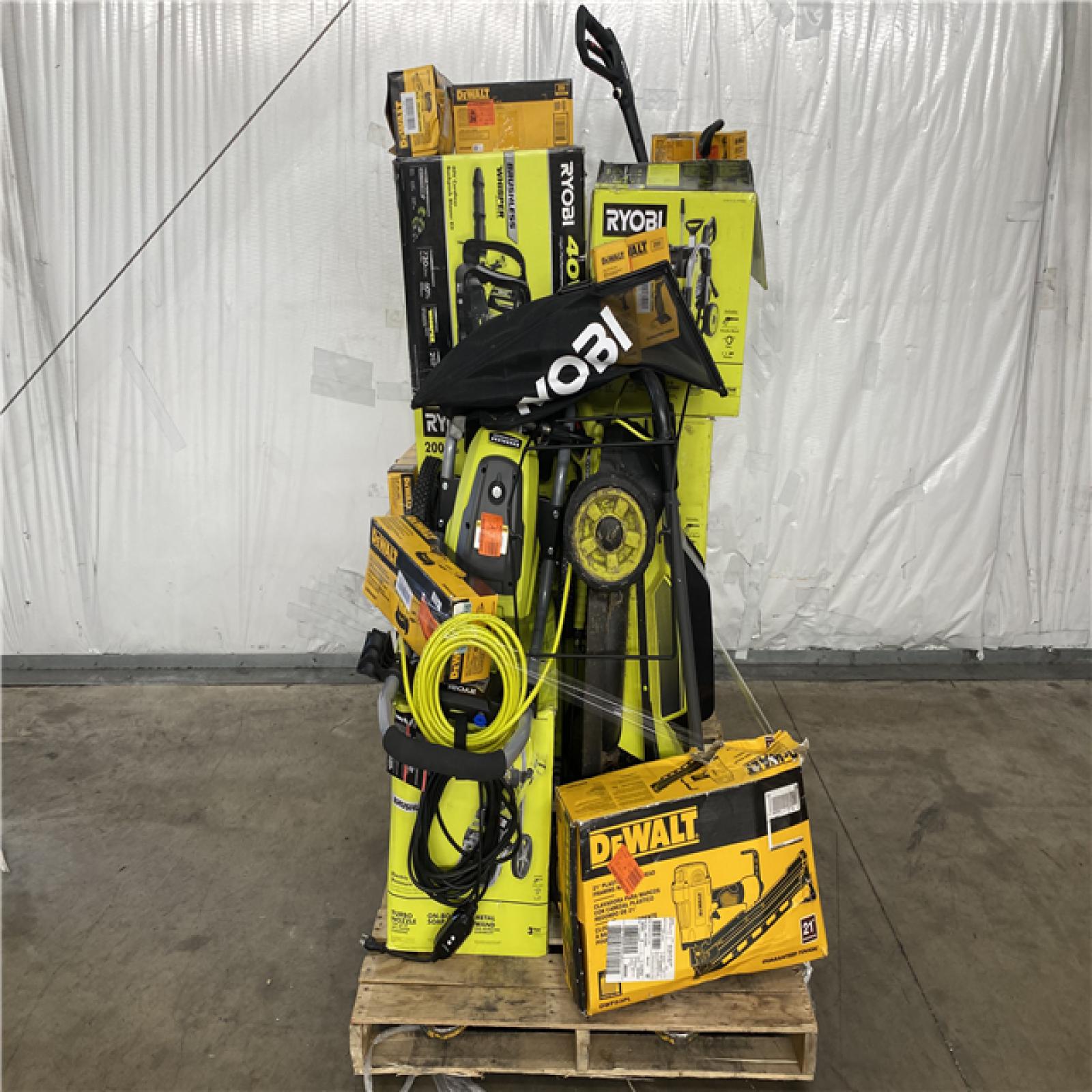 Houston Location AS IS - Tool Pallet