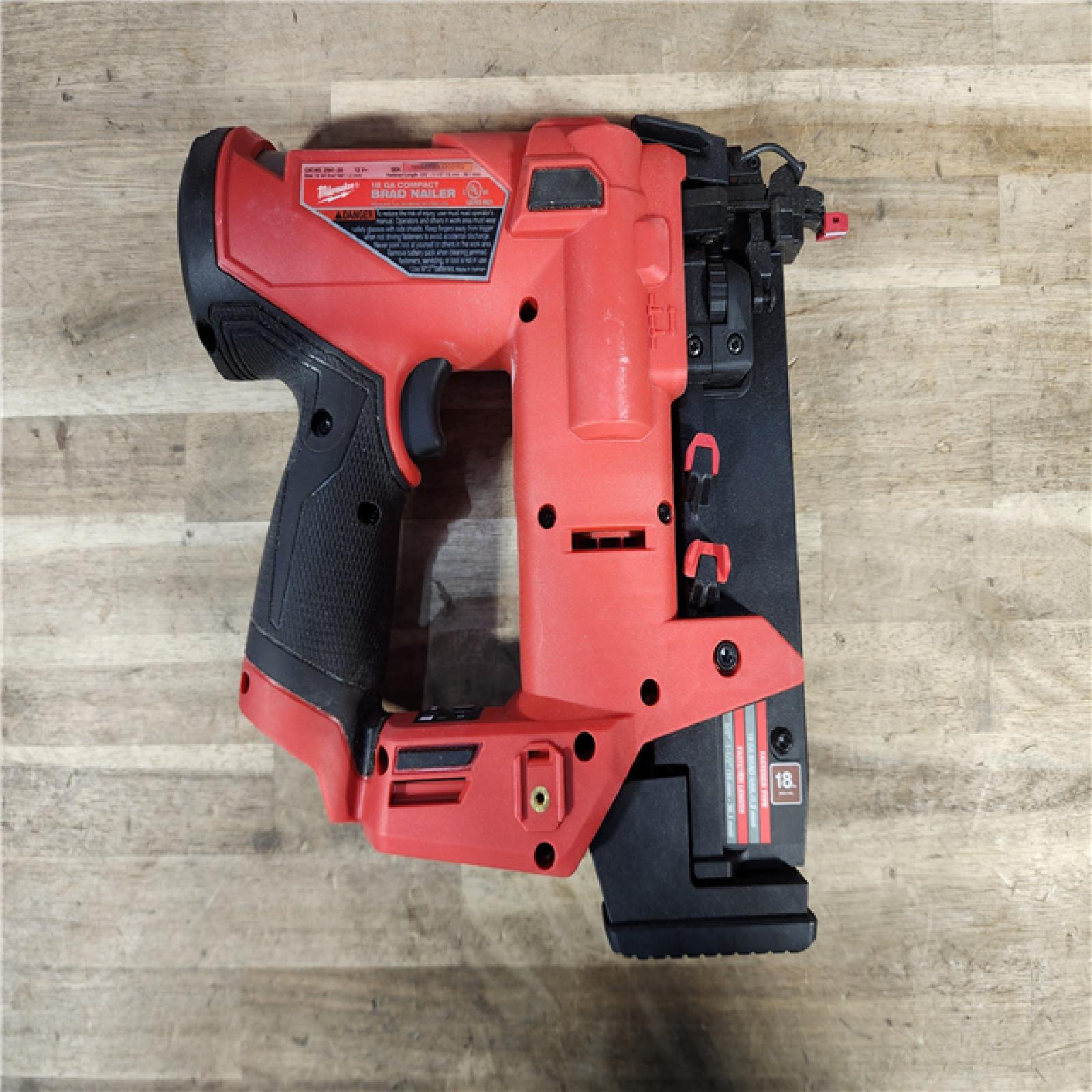 HOUSTON LOCATION - AS-IS M12 FUEL 12-Volt Lithium-Ion Brushless Cordless 18-Guage Compact Brad Nailer (Tool Only)