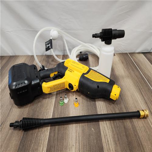 LIKE NEW! - Dewalt 20V 550 PSI  1 GPM Cordless Power Cleaner W/ 4 Nozzles Tool-Only