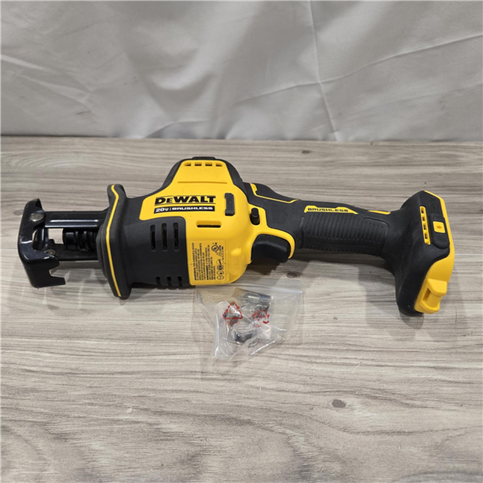 AS-IS Dewalt ATOMIC 20V MAX Cordless One-Handed Reciprocating Saw (Tool Only)