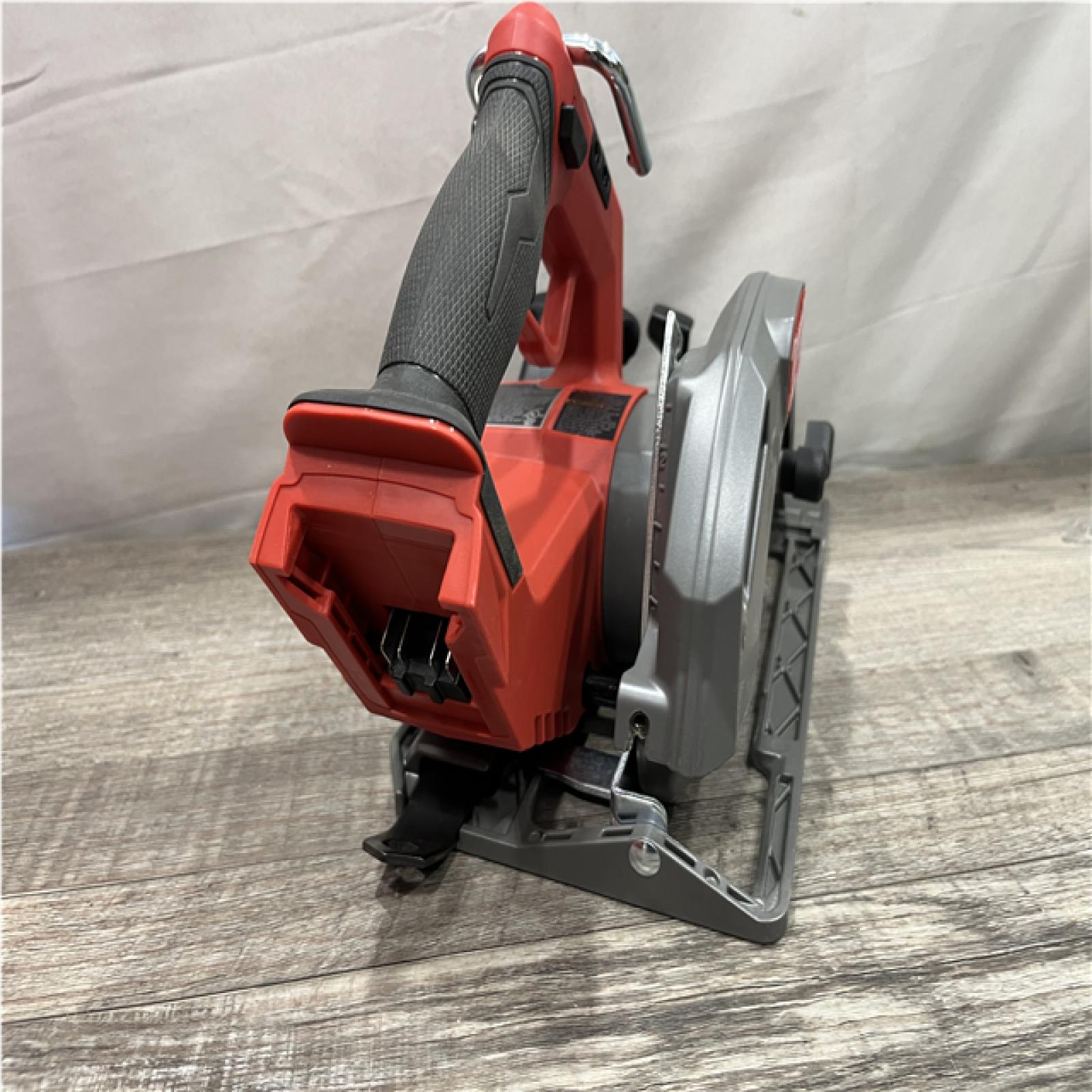 AS-IS Milwaukee FUEL 18V Lithium-Ion Brushless Cordless 7-1/4 in. Circular Saw (Tool-Only)