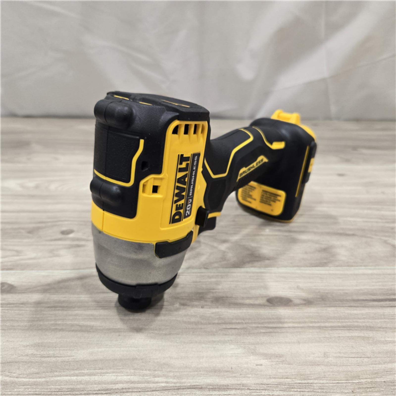 AS-IS DeWALT ATOMIC 20V MAX Cordless Compact Impact Driver Kit