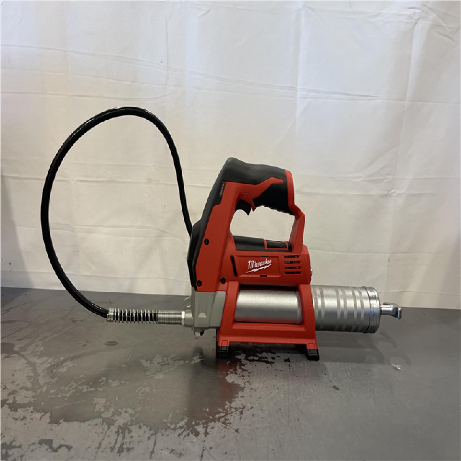 AS-IS- Milwaukee M12 12V Cordless Grease Gun (Tool Only)