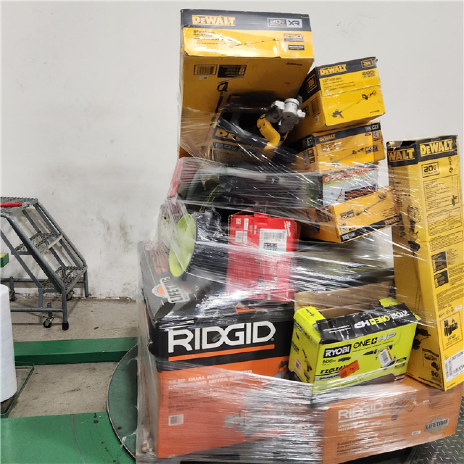 Dallas Location - As-Is Tool Pallet
