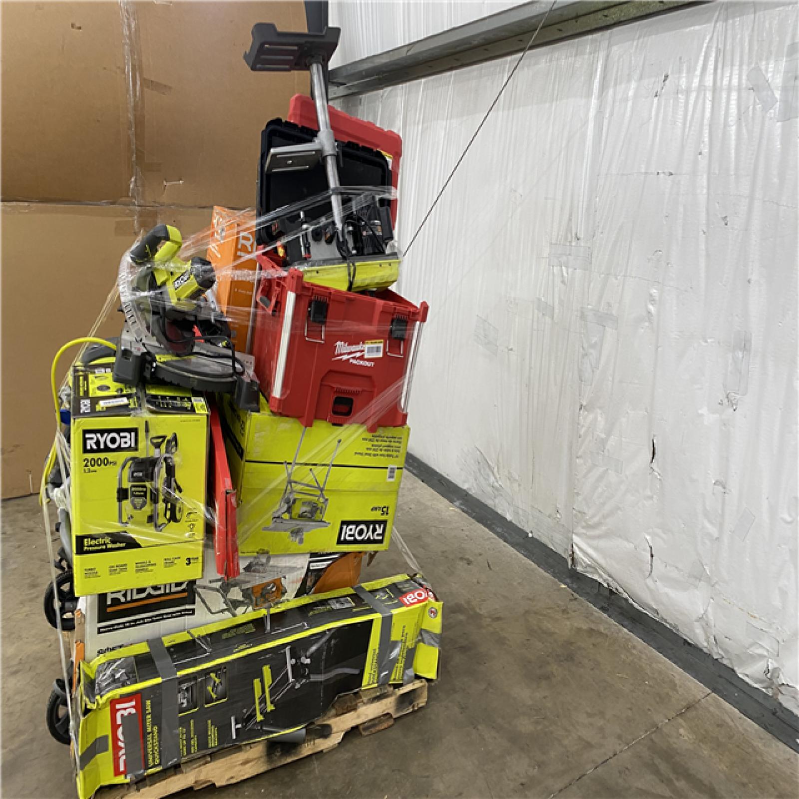 Houston Location AS IS - Tool Pallet