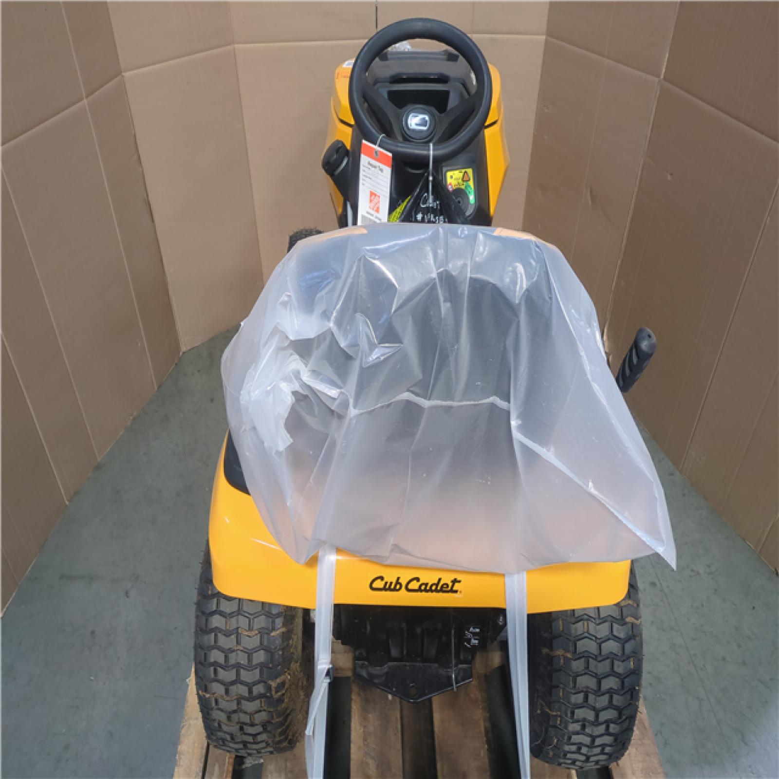 CALIFORNIA AS-IS CUB CADET SITDOWN LAWNMOWER