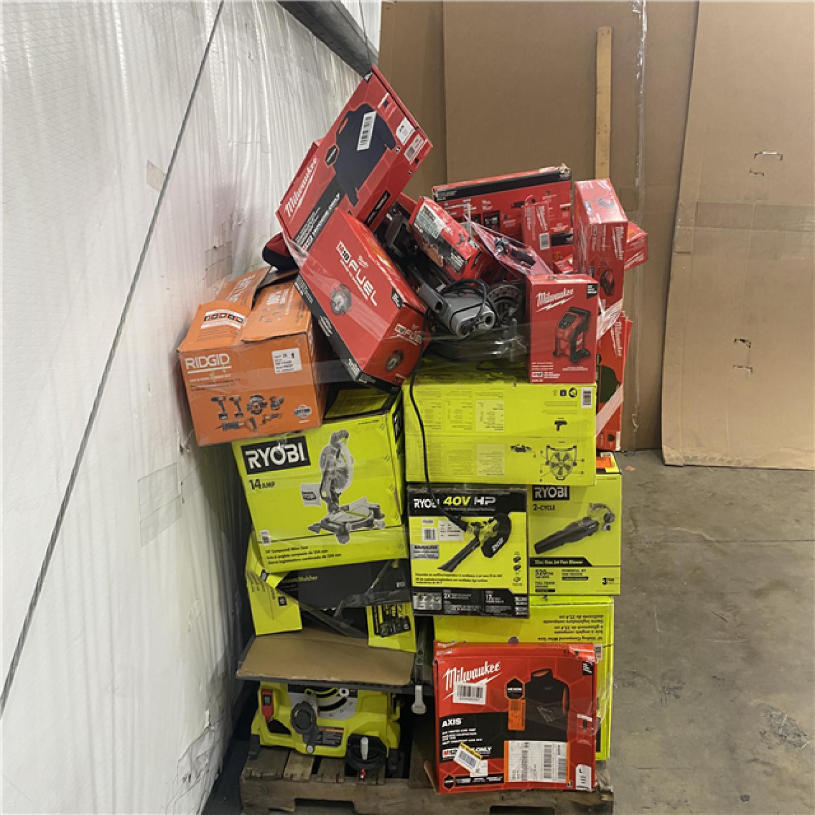 Houston Location AS IS - Tool Pallet