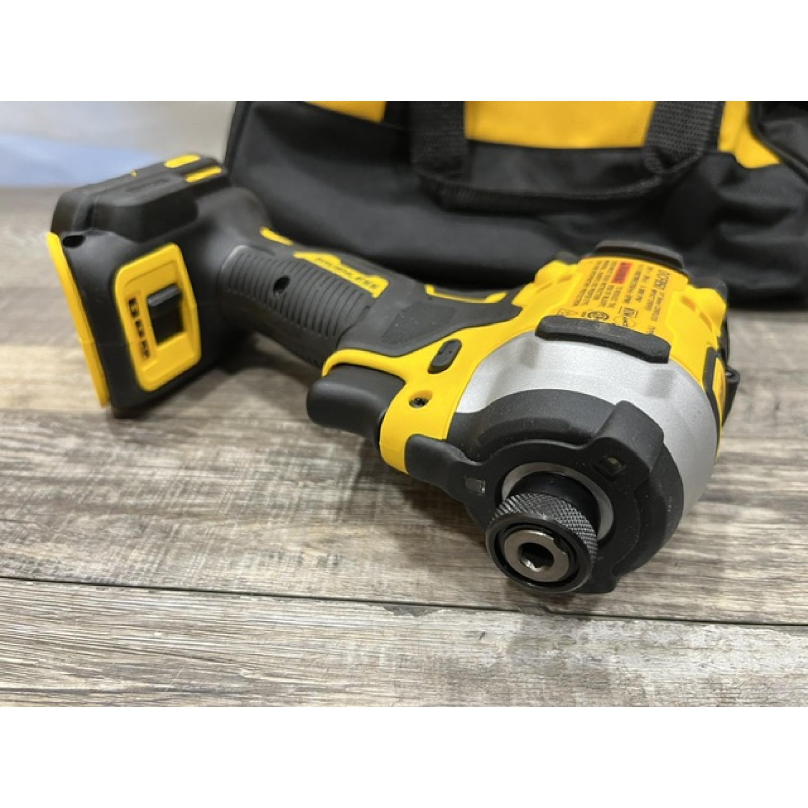 AS-IS DEWALT ATOMIC 20V MAX Lithium-Ion Cordless 1/4 in. Brushless Impact Driver Kit