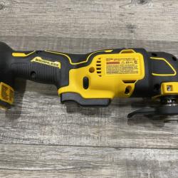 AS-IS DEWALT ATOMIC 20V MAX Cordless Brushless Oscillating Multi Tool Kit