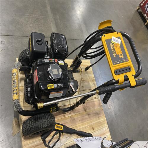 Dallas Location - As-Is Shop DEWALT 3600 PSI 2.5 GPM Gas Pressure Washer