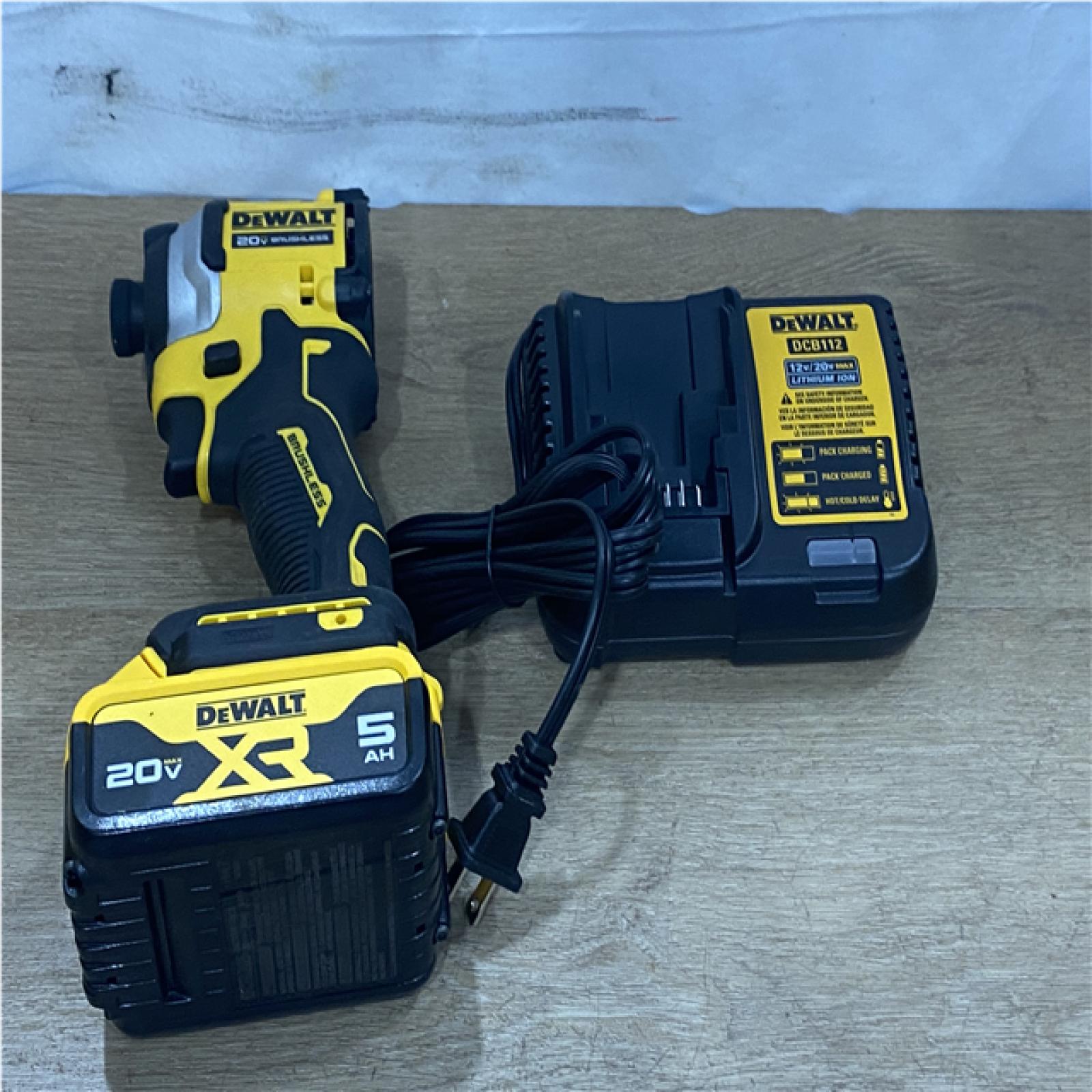 AS-IS DEWALT ATOMIC 20V MAX Lithium-Ion Cordless 1/4 in. Brushless Impact Driver Kit
