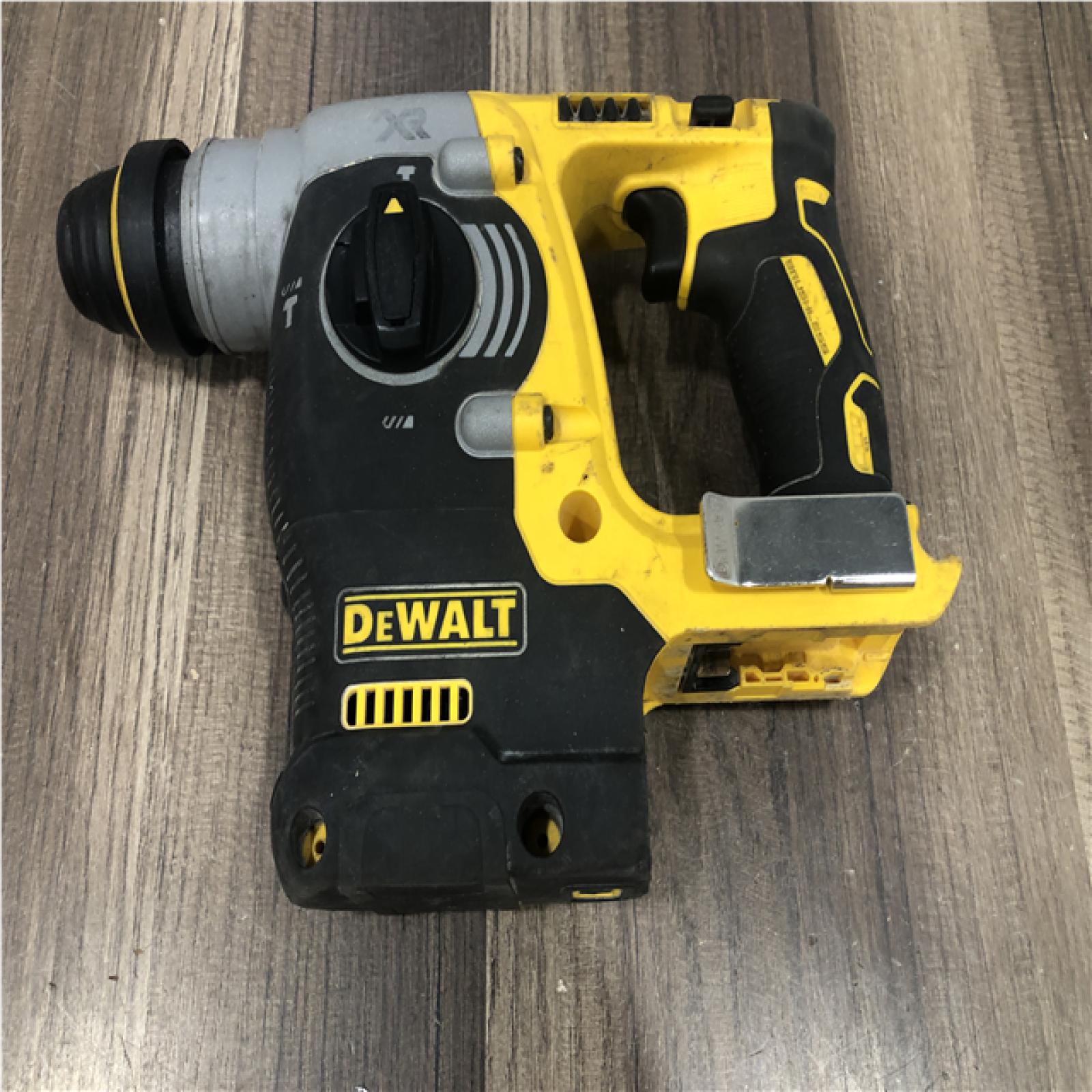 AS-IS DEWALT 20V MAX XR Cordless Brushless 1 in. SDS Plus L-Shape Rotary Hammer (Tool Only)