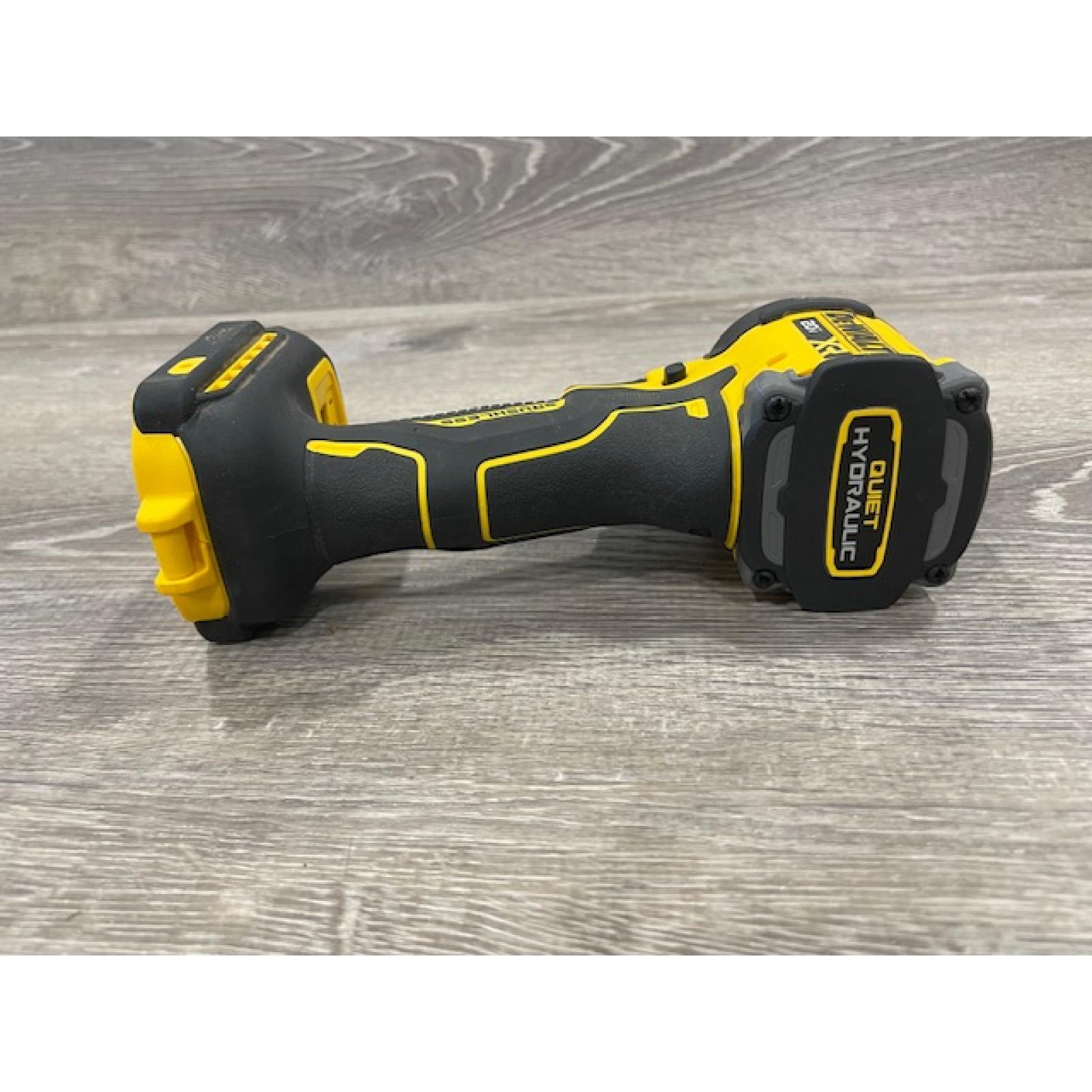 AS-IS DEWALT 20V XR Brushless Cordless 1/4 in. Quiet Hydraulic Impact Driver (Tool-Only)