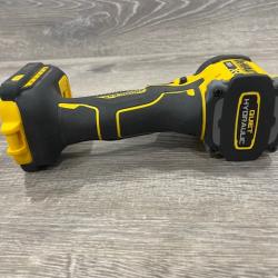 AS-IS DEWALT 20V XR Brushless Cordless 1/4 in. Quiet Hydraulic Impact Driver (Tool-Only)