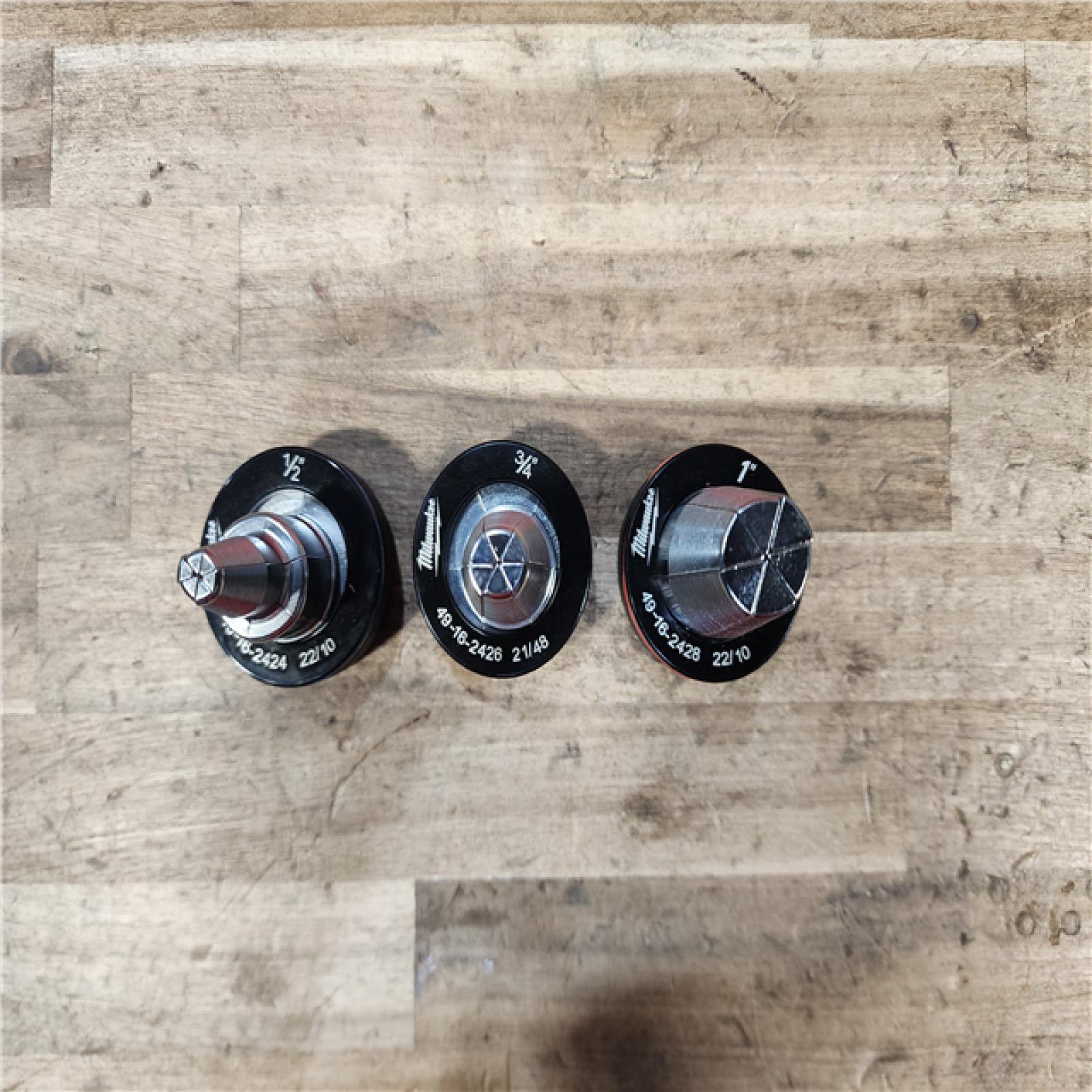 HOUSTON LOCATION - AS-IS M12 12-Volt Lithium-Ion Cordless PEX Expansion Tool Kit with (2) 1.5 Ah Batteries  (3) Expansion Heads and Hard Case