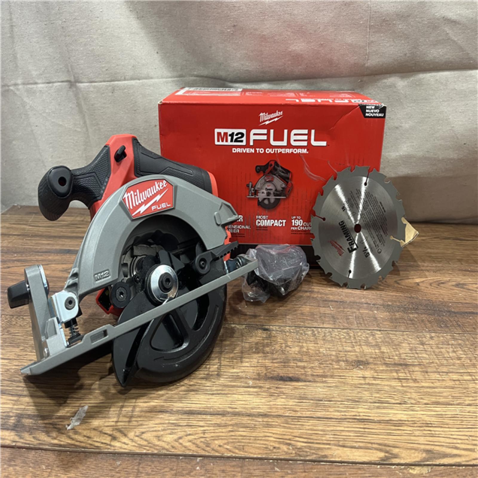 AS-IS Milwaukee M12 FUEL 12V Lithium-Ion Brushless 5-3/8 in. Cordless Circular Saw (Tool-Only)