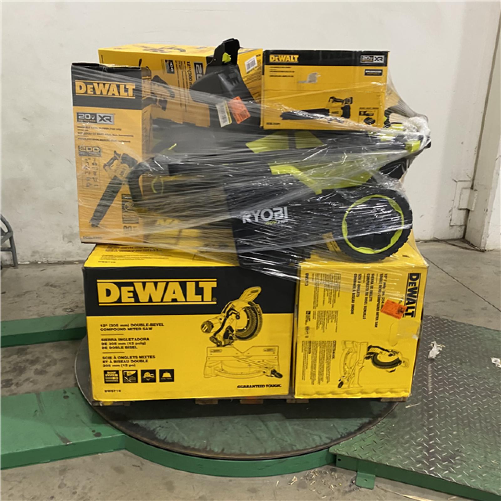 Dallas Location - As-Is Tool Pallet