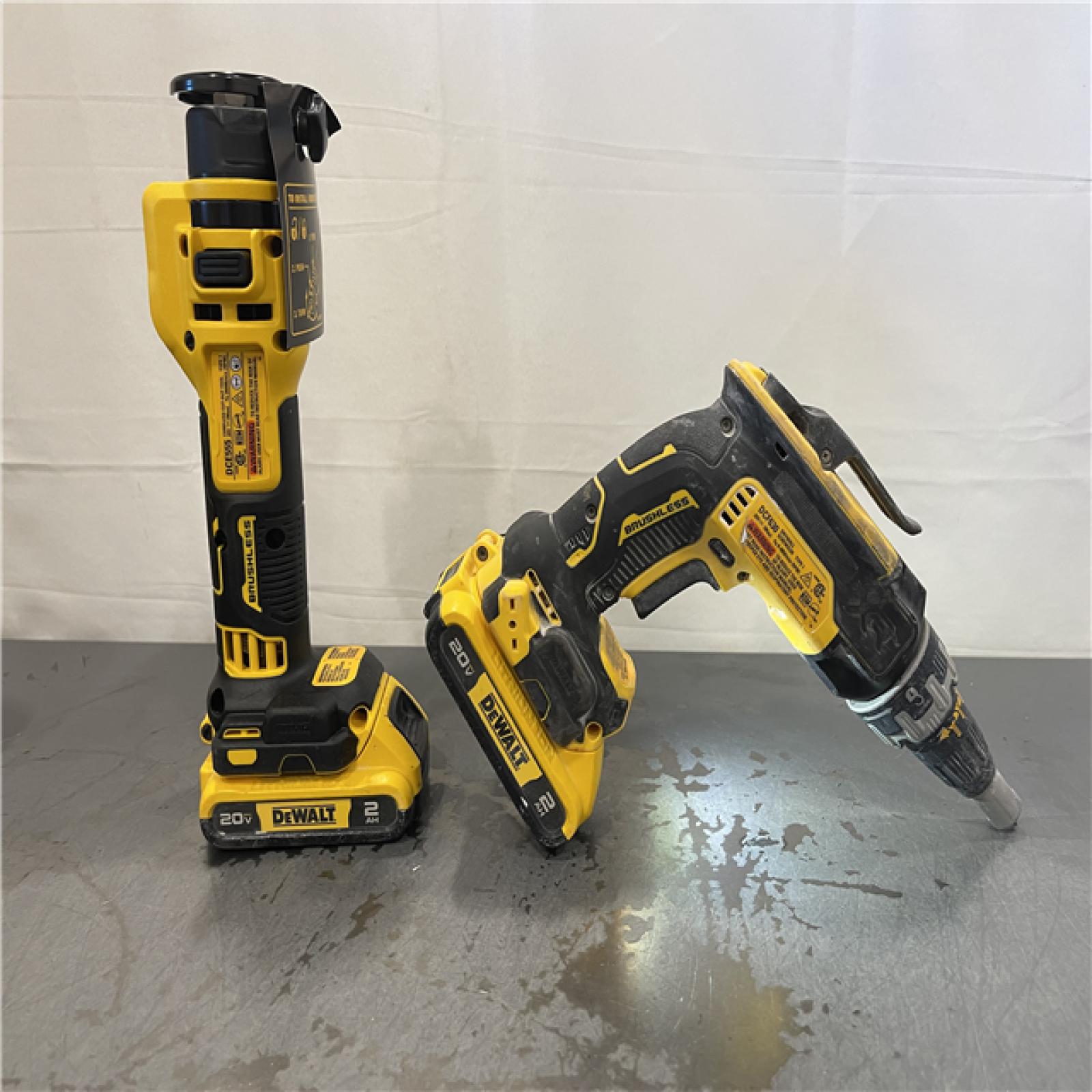AS-IS - DEWALT 20-Volt Lithium-Ion Cordless Brushless Screwgun and Cut-Out Combo Kit