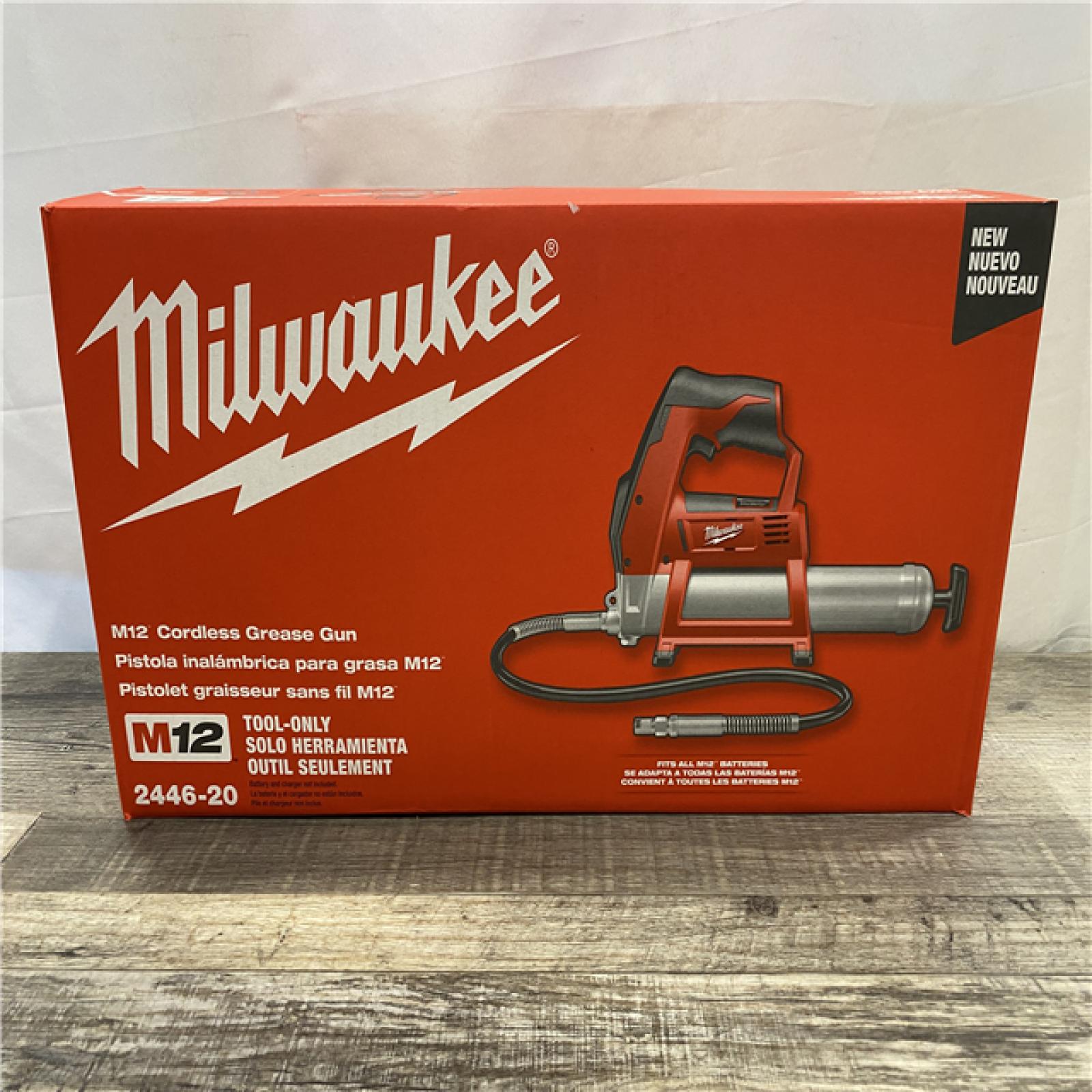 NEW - Milwaukee 12V Lithium-Ion Cordless Grease Gun (Tool-Only)