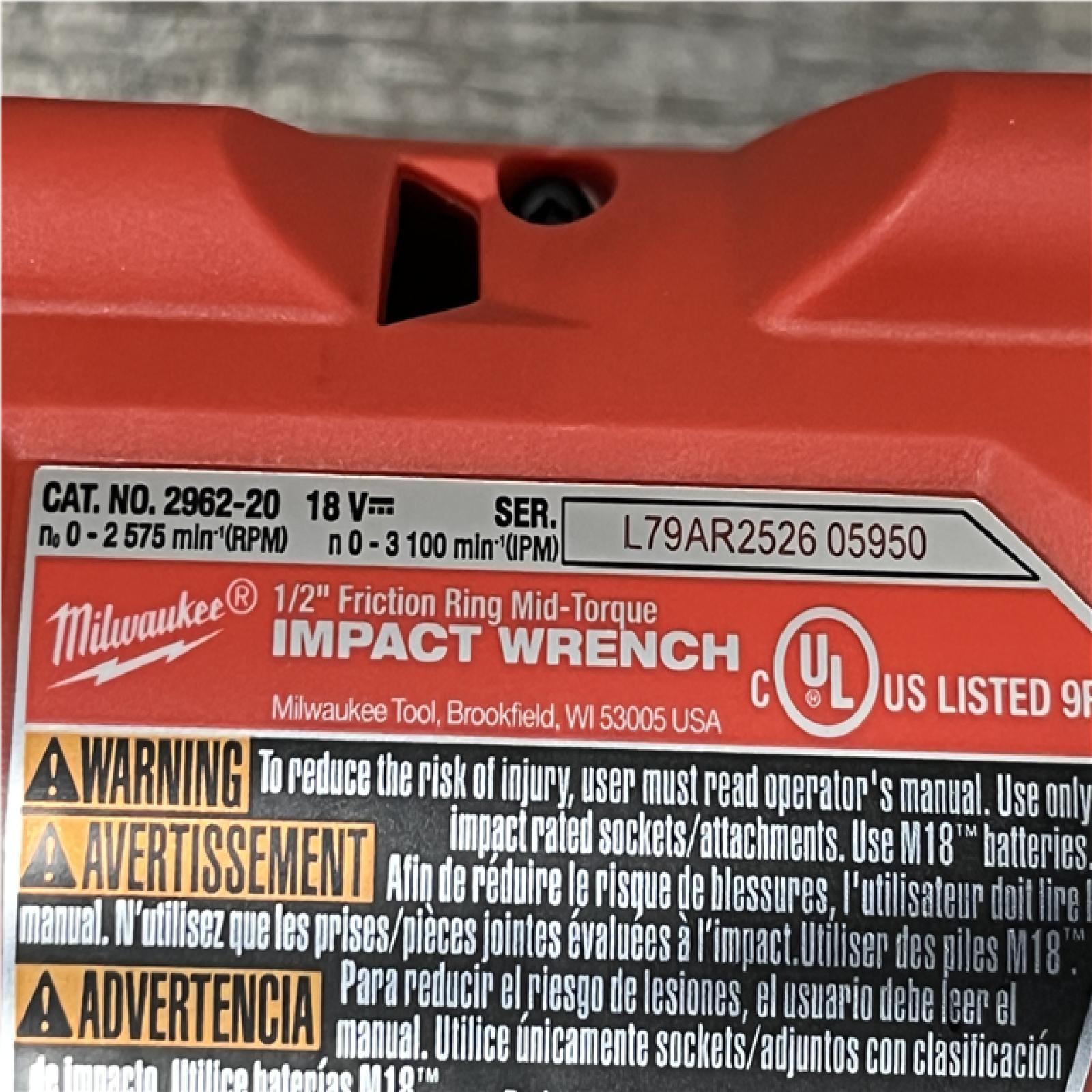 AS-IS Milwaukee FUEL 18V Cordless Mid Torque 1/2 in. Impact Wrench w/ 12 FUEL 3/8 in. Ratchet Combo Kit