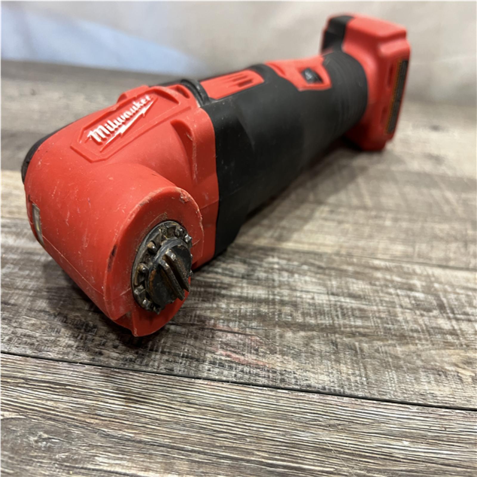 AS-IS Milwaukee 18V Lithium-Ion Cordless Oscillating Multi-Tool (Tool-Only)