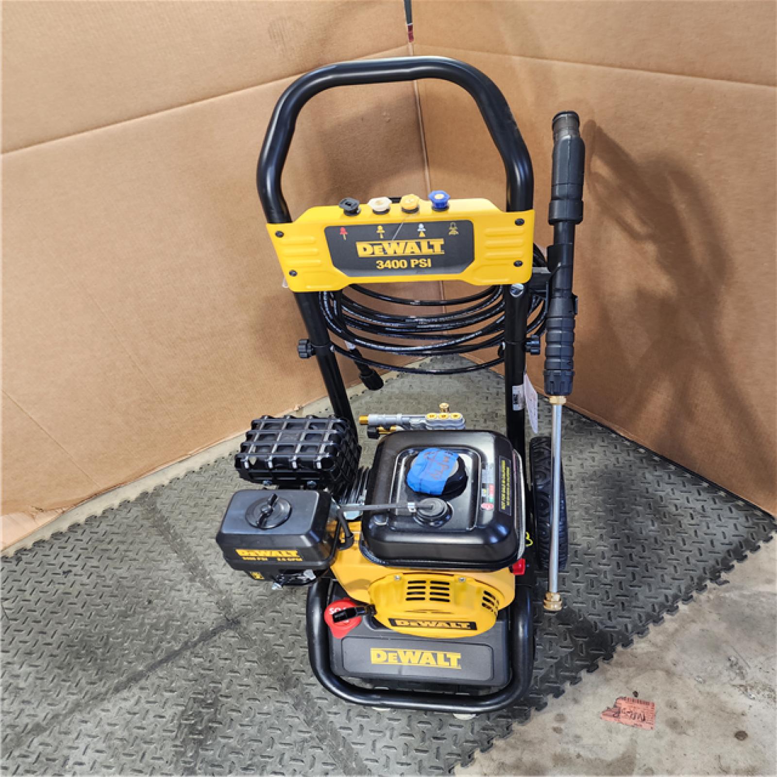 HOUSTON LOCATION - AS-IS DEWALT 3400 PSI 2.5 GPM Gas Cold Water Pressure Washer with 208cc Engine