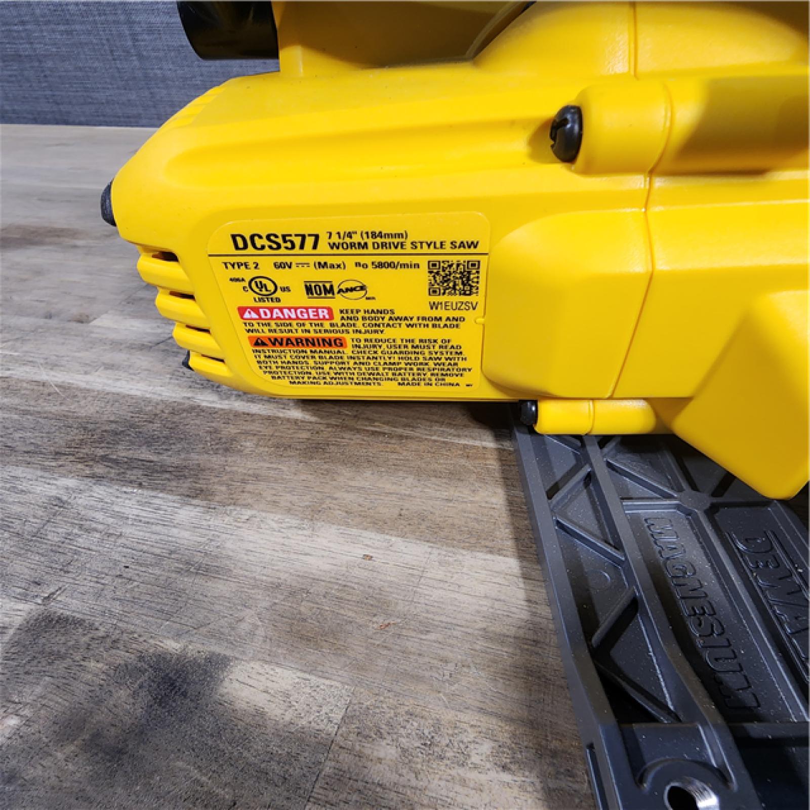 HOUSTON LOCATION - AS-IS (APPEARS LIKE NEW) DEWALT FLEXVOLT 60V MAX Cordless Brushless 7-1/4 in. Wormdrive Style Circular Saw (Tool Only)