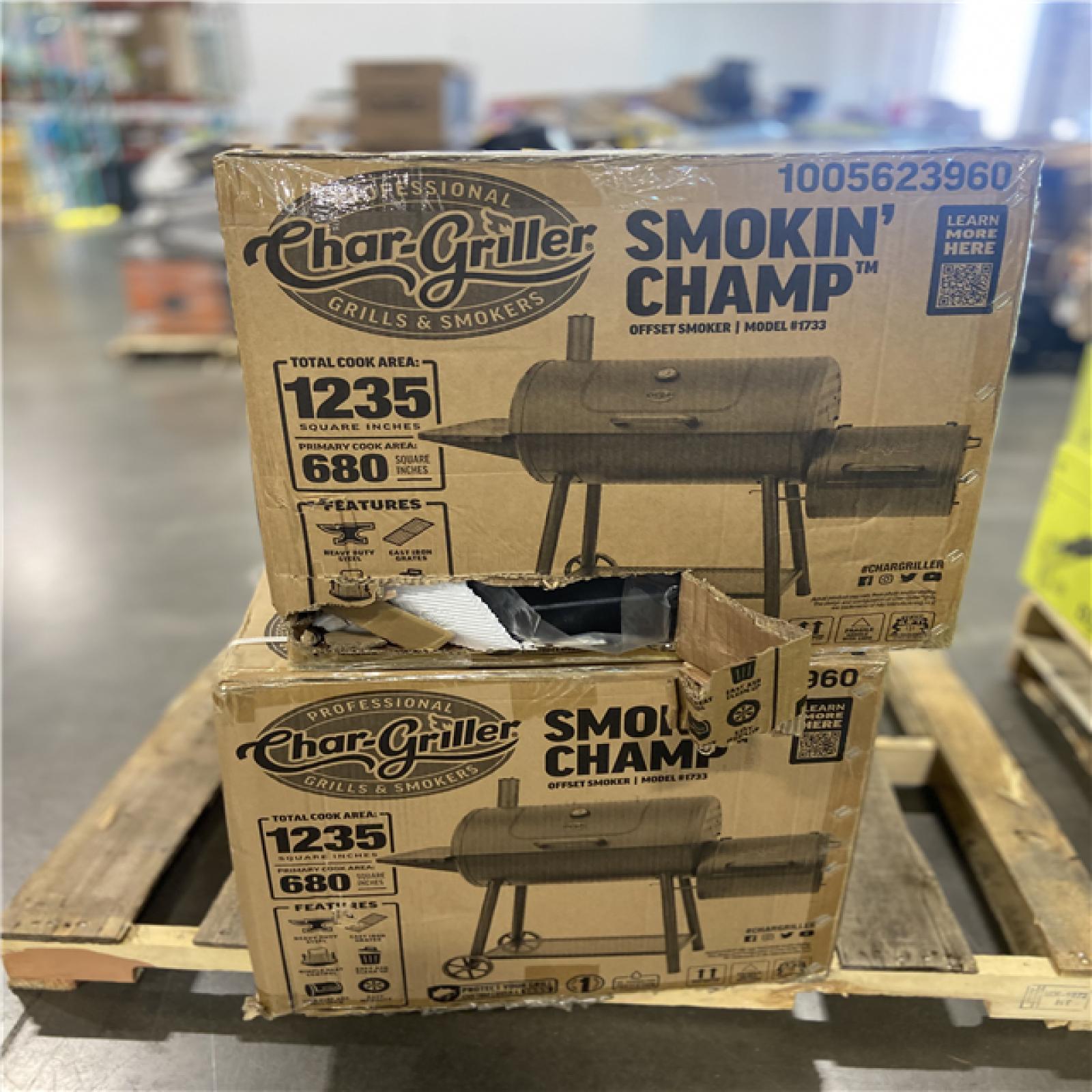 DALLAS LOCATION - Char-Griller Smokin' Champ Charcoal Grill Offset Smoker in Black with Charcoal Tray and Dual Damper Controls 2 UNITS