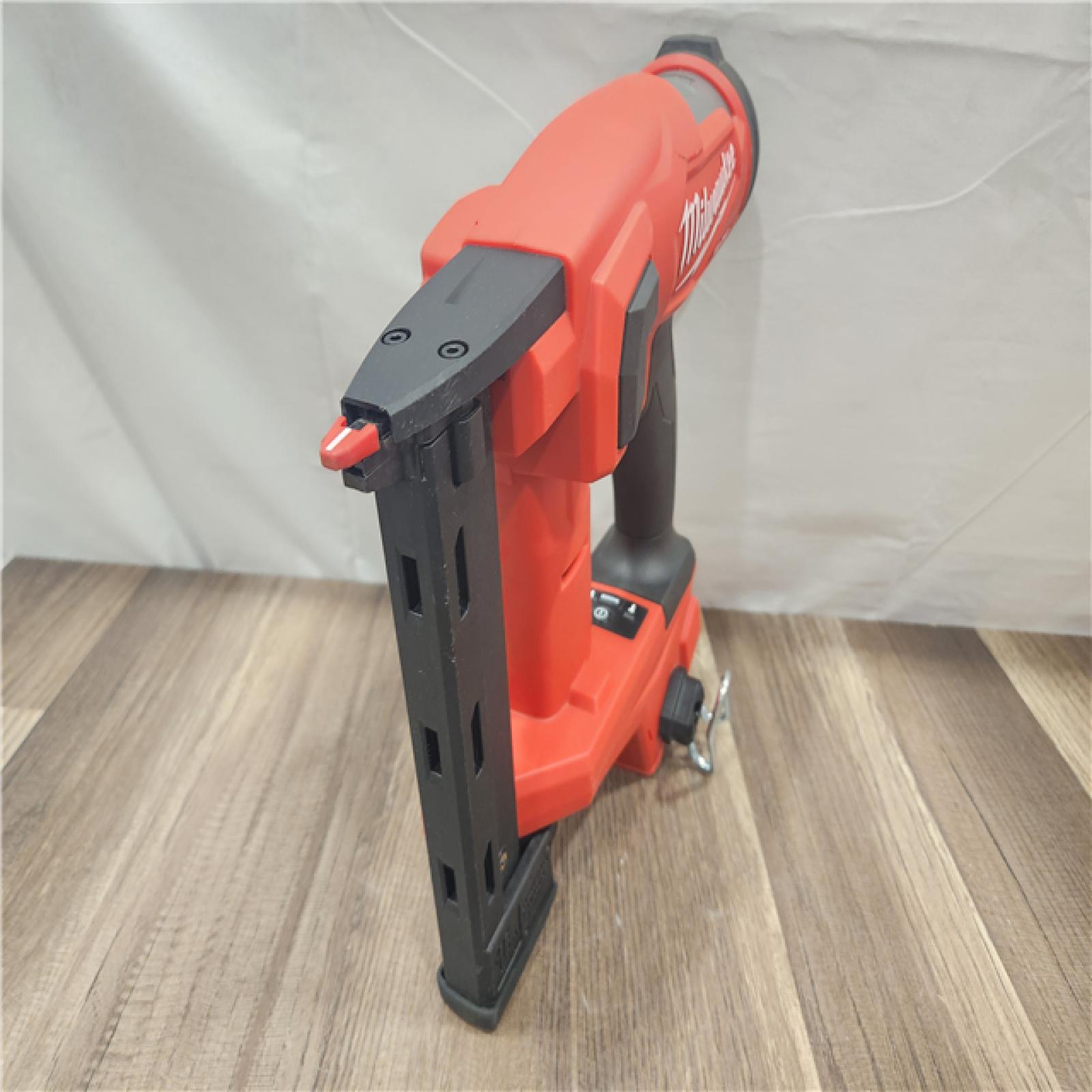 AS-IS- MILWAUKEE FUEL 18V Cordless 18-Gauge 1/4 in. Narrow Crown Stapler (Tool-Only)