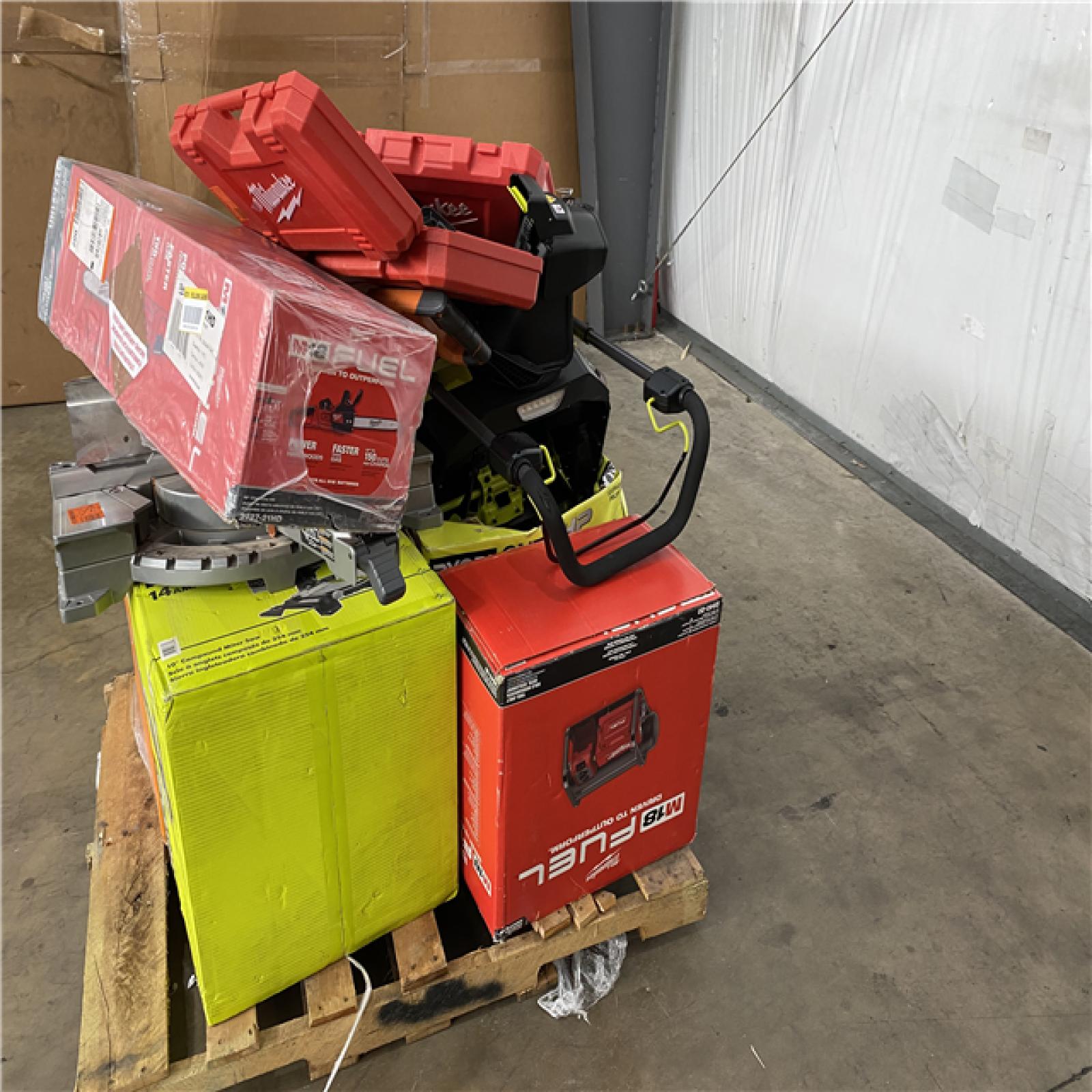 Houston Location AS IS - Tool Pallet