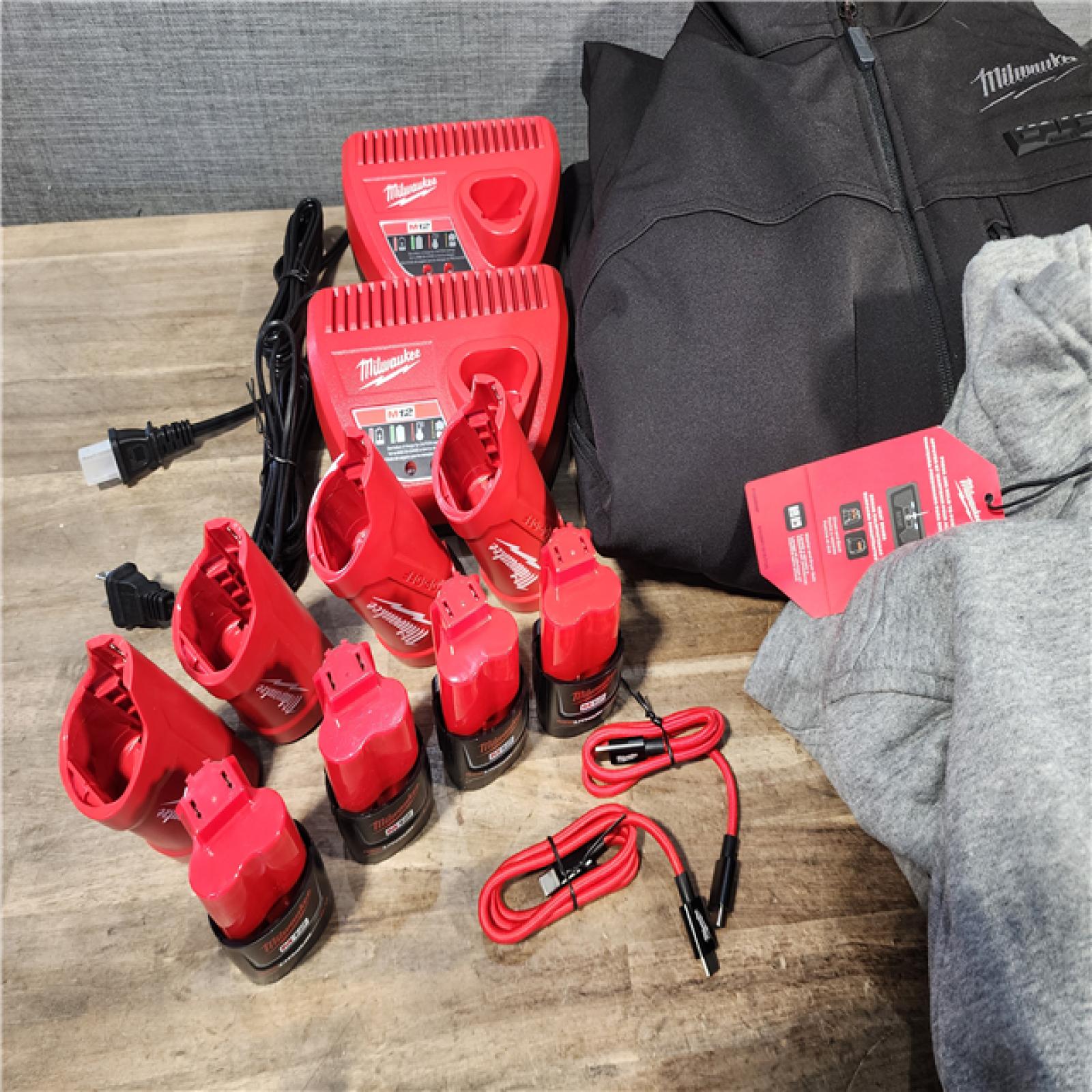 HOUSTON LOCATION - AS-IS MILWAUKEE 4 HEATED CLOTHING COMBO KIT