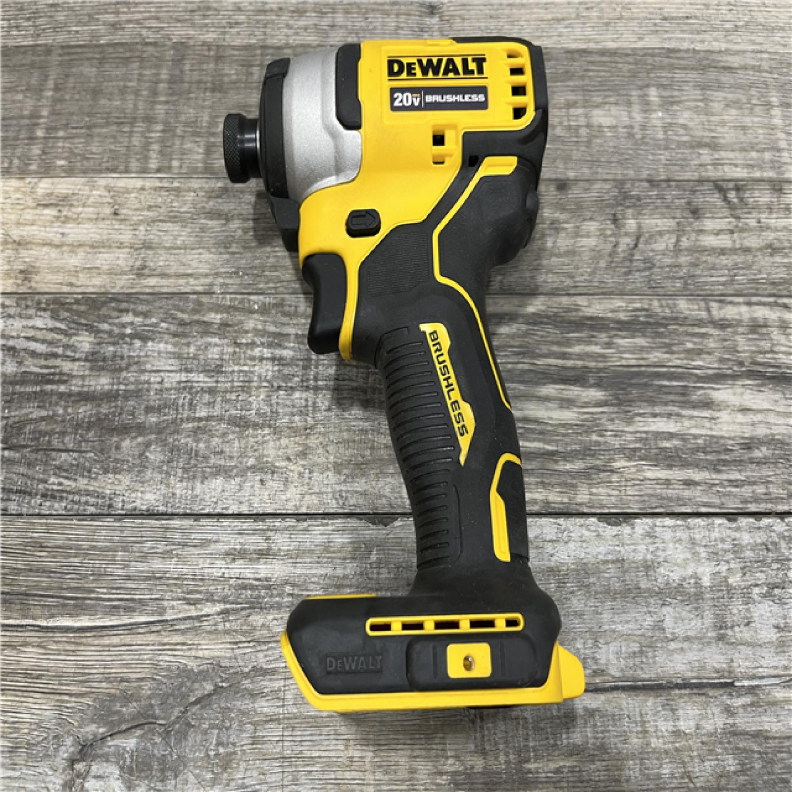 AS-IS DEWALT Atomic 20V Max Lithium-Ion Brushless Cordless Compact 1/4 in. Impact Driver Kit