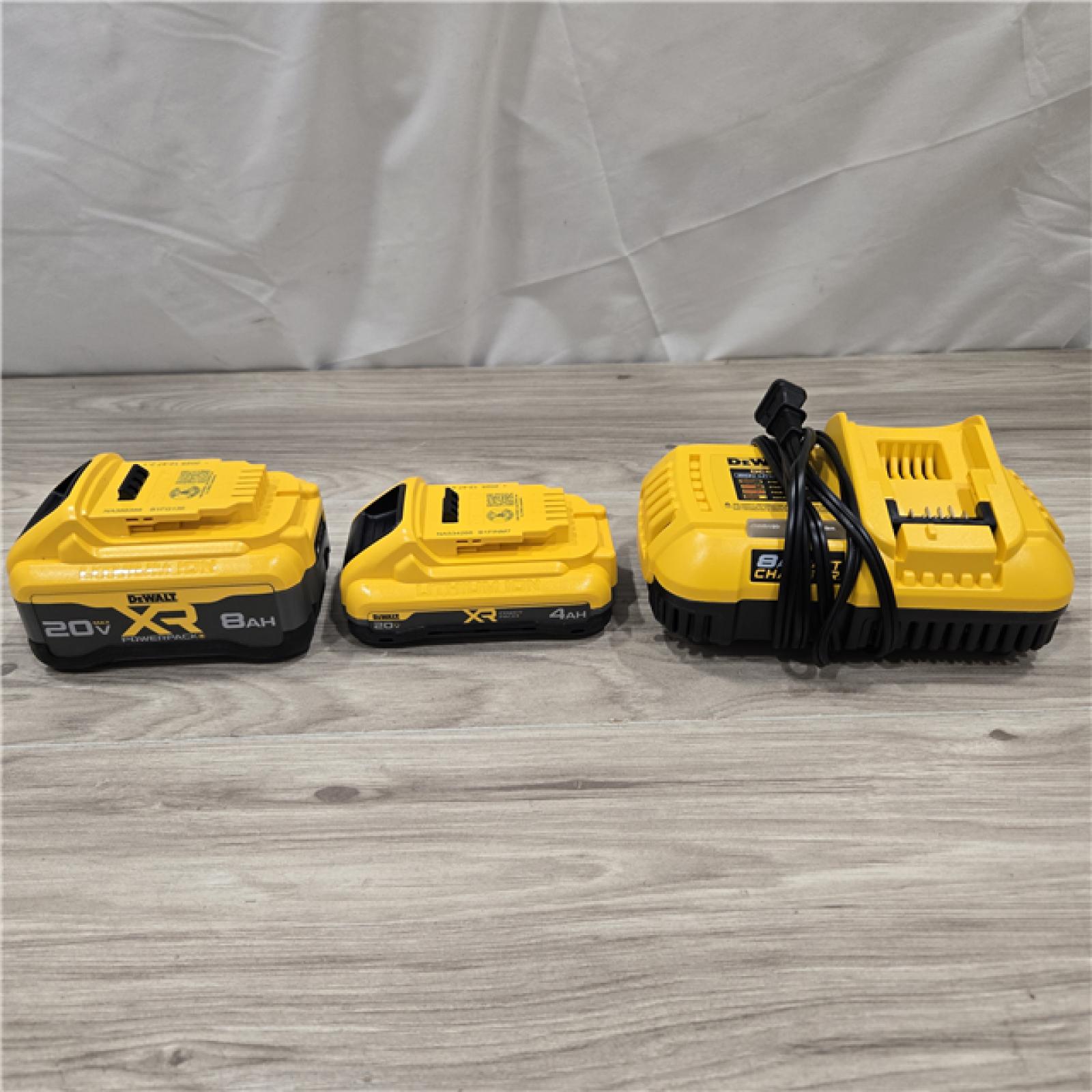 AS-IS 20V XR Lithium-Ion XR Power Pack Starter Kit