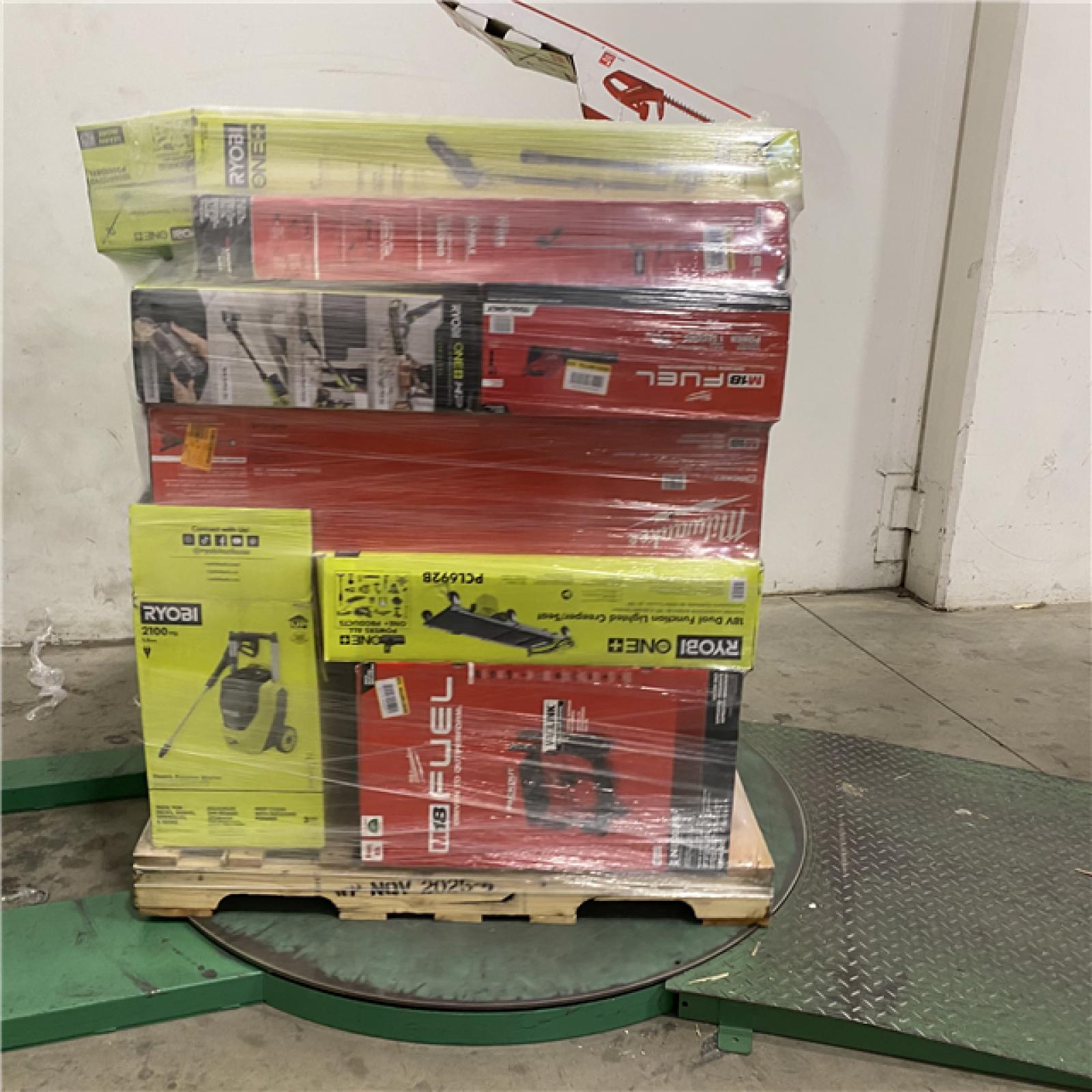 Dallas Location - As-Is Tool Pallet