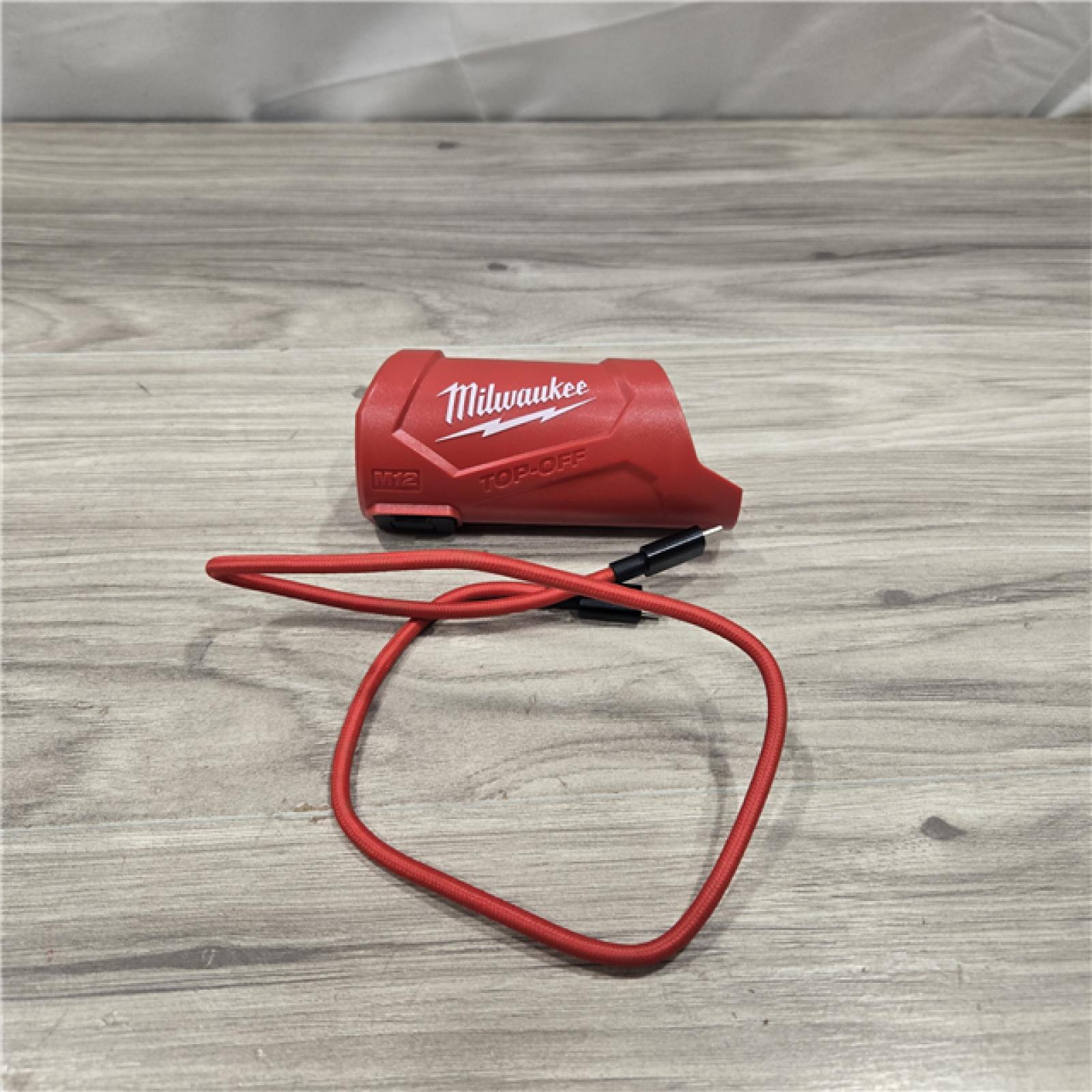 AS-IS Milwaukee Women's Black Medium M12 Heated AXIS Jacket