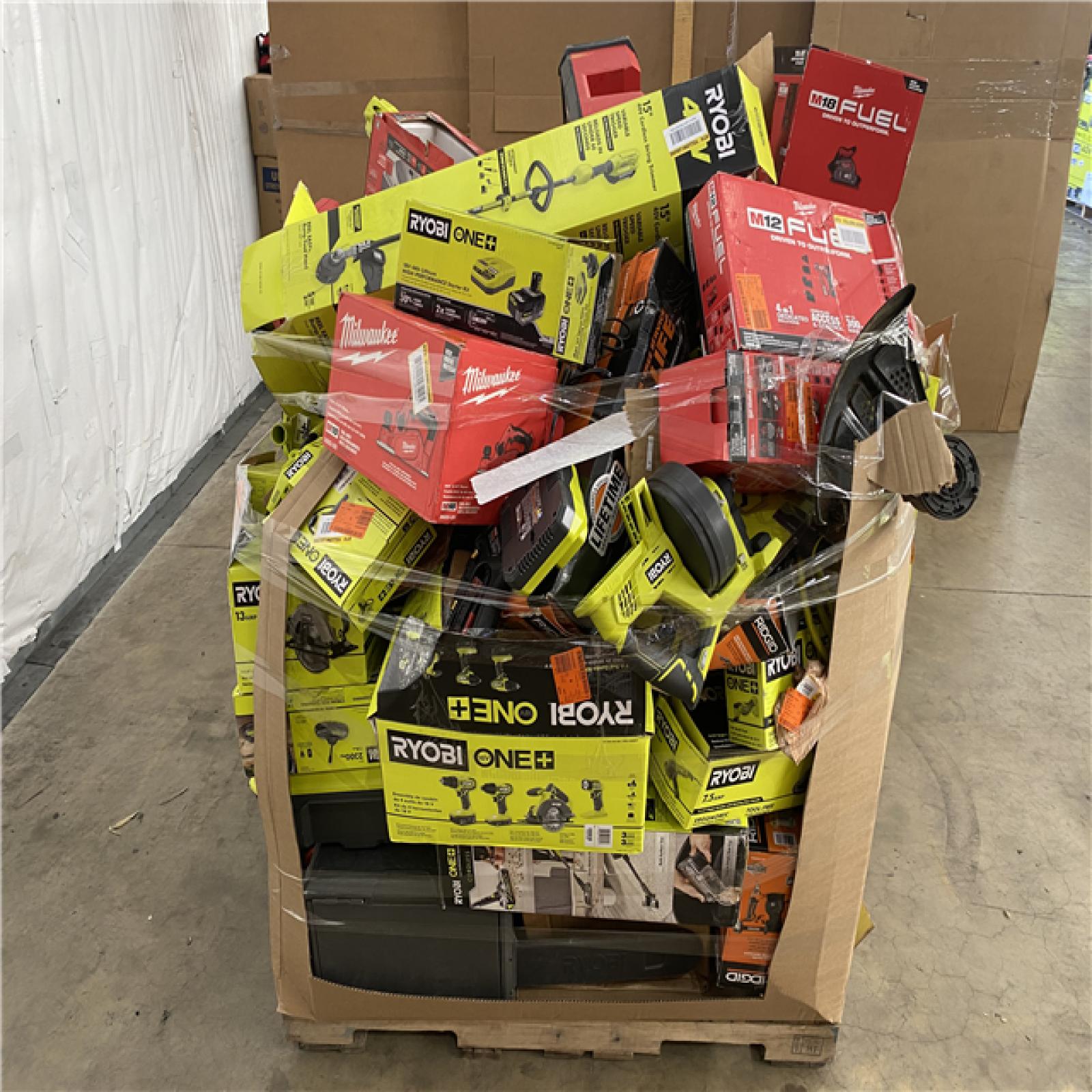 Houston Location AS IS - Tool Pallet