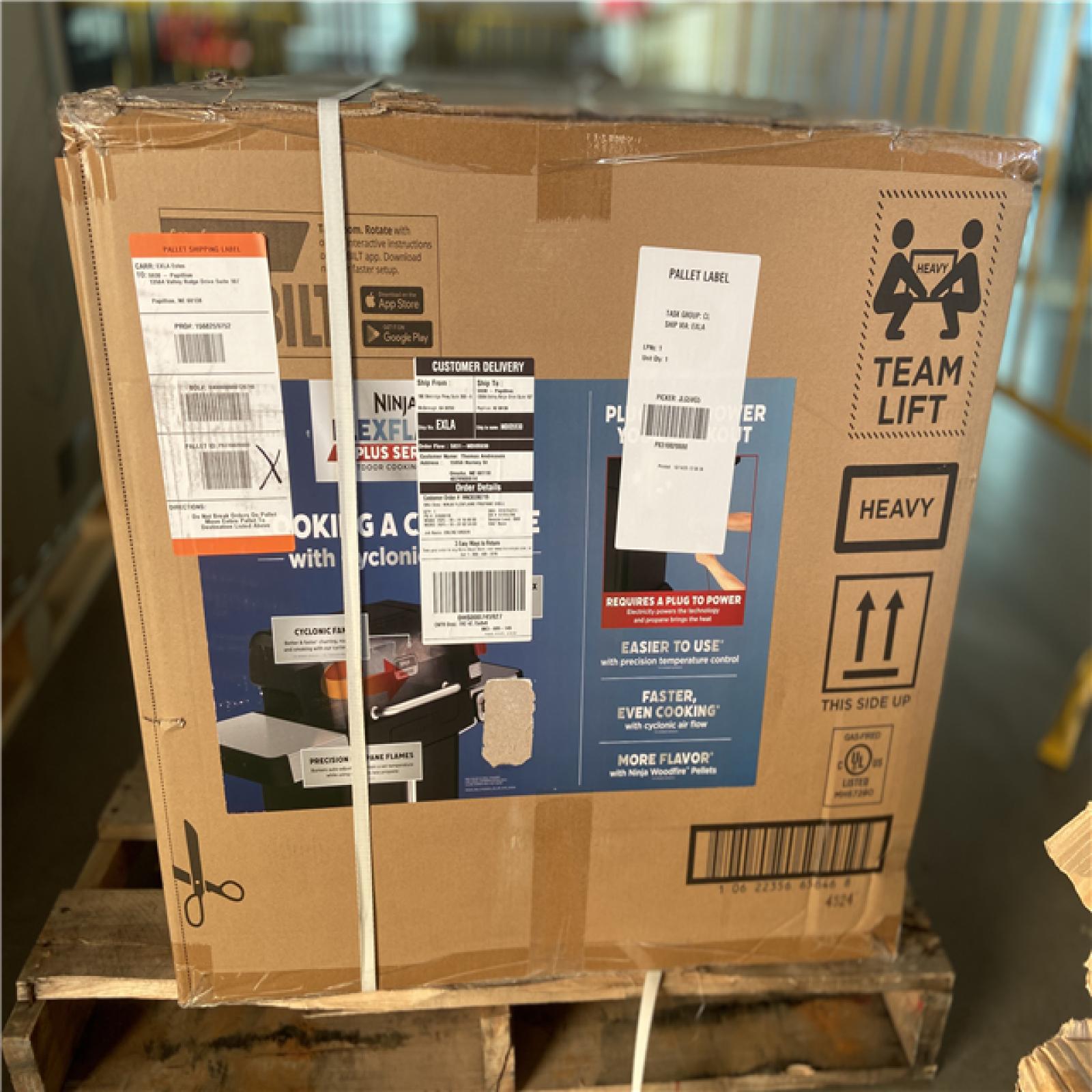 DALLAS LOCATION - NINJA FlexFlame Plus 3-Burner Outdoor Cooking BBQ  5-in-1 Propane and Electric Grill