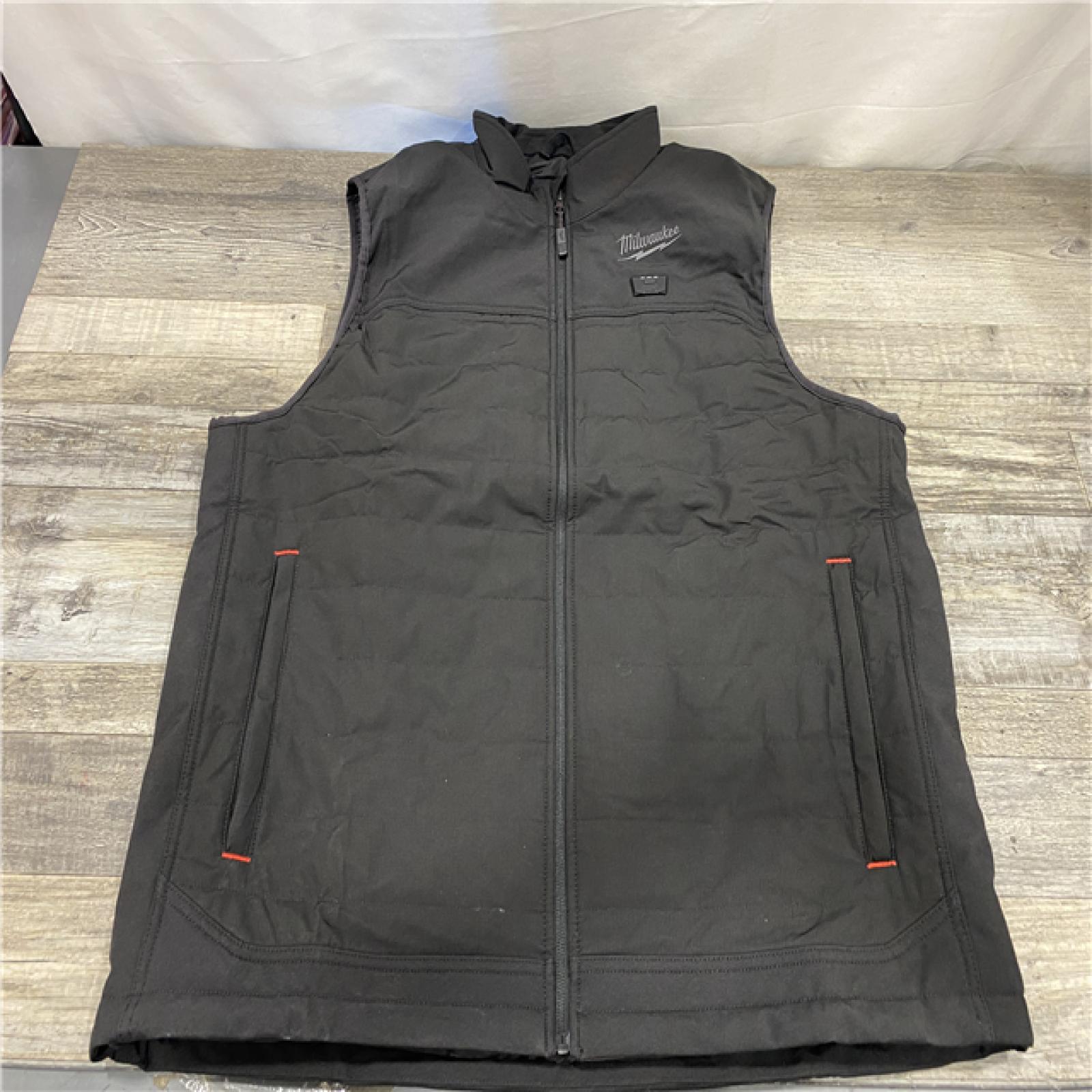 AS-IS Milwaukee Men's X-Large 12-Volt Lithium-Ion Cordless Axis Black Heated Vest Kit